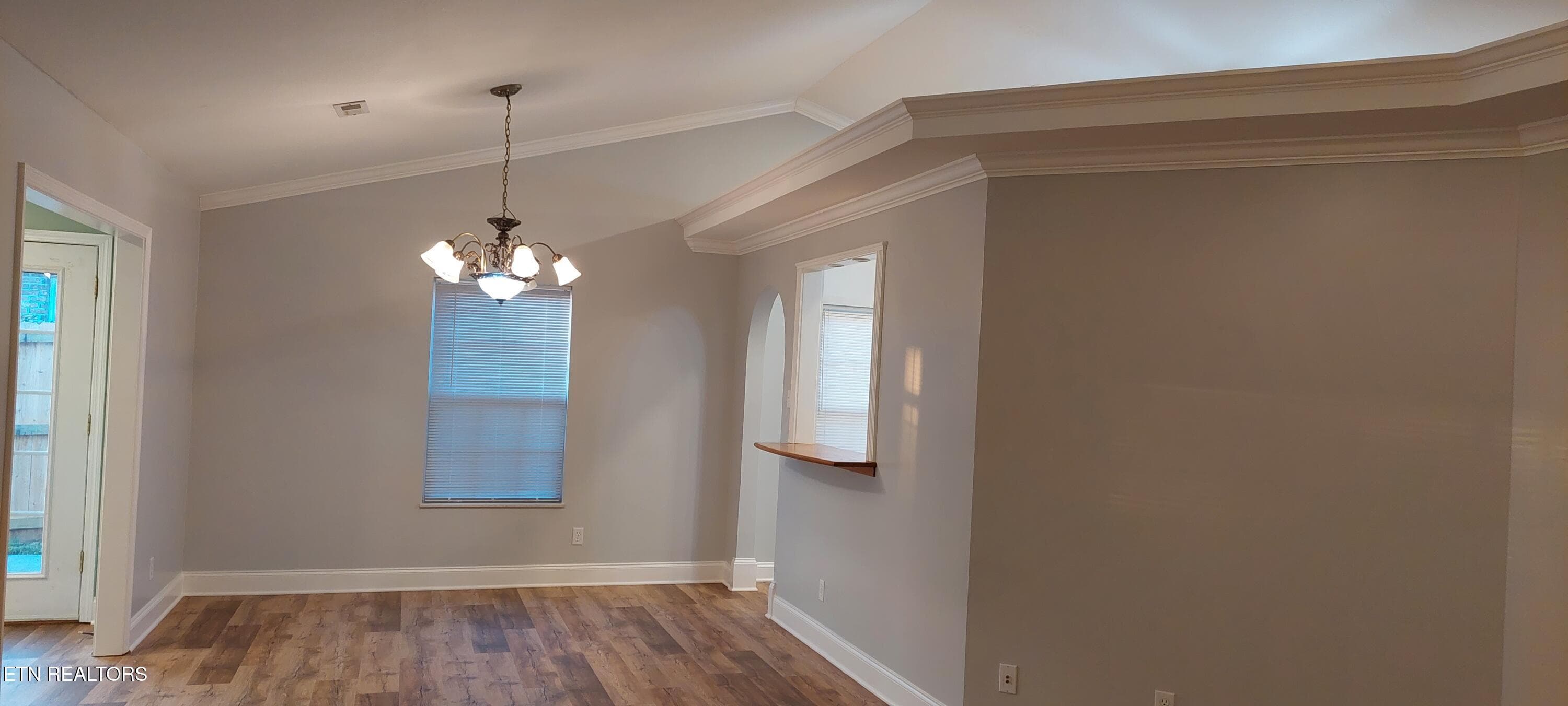 dining 2 - 931 Mercer Drive, Maryville, TN 37801, Maryville