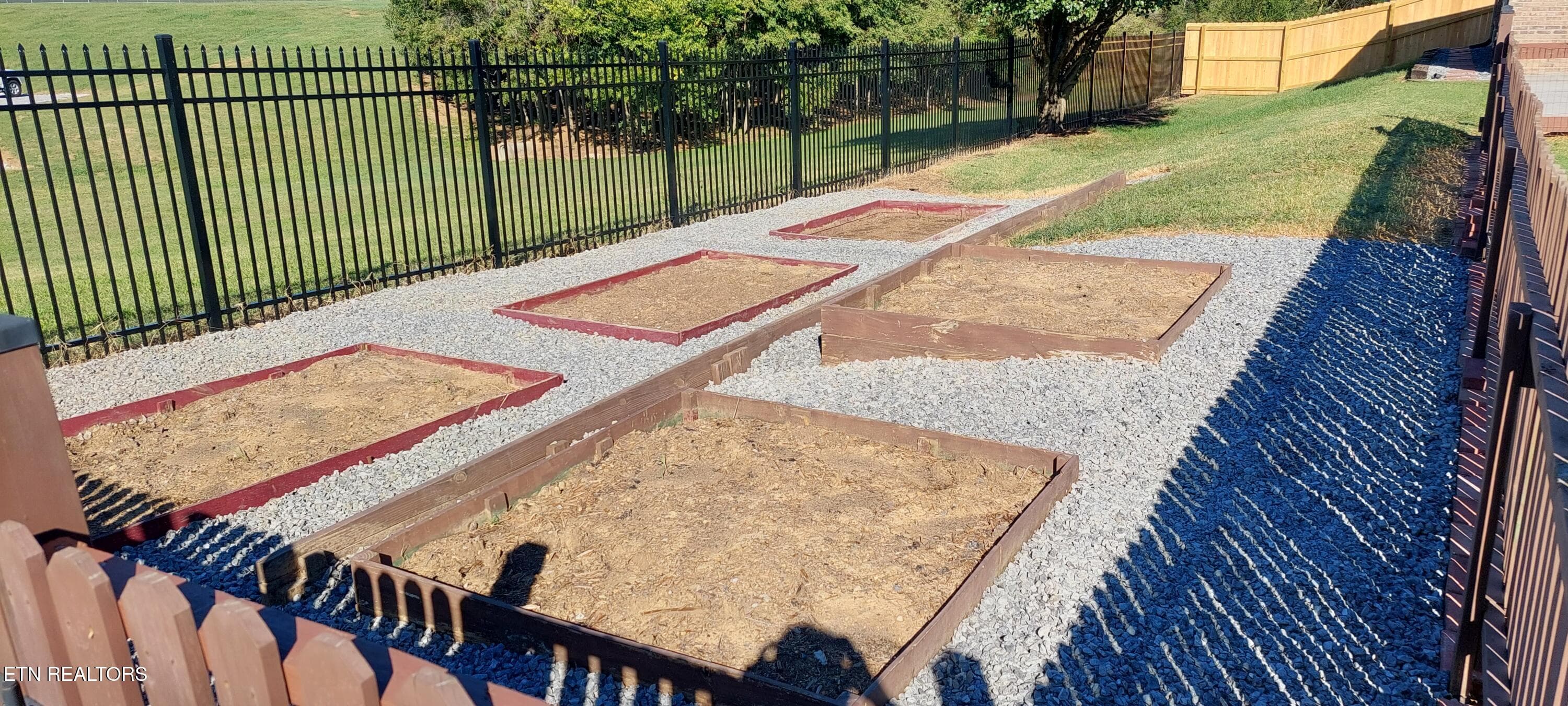 garden one - 931 Mercer Drive, Maryville, TN 37801, Maryville