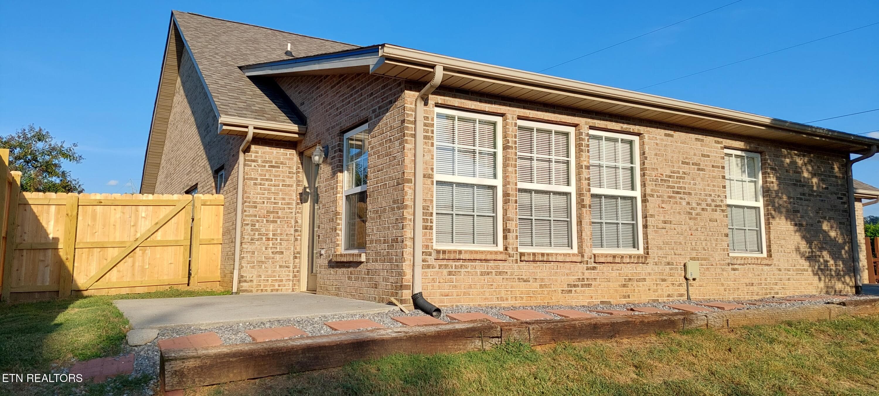 side patio - 931 Mercer Drive, Maryville, TN 37801, Maryville