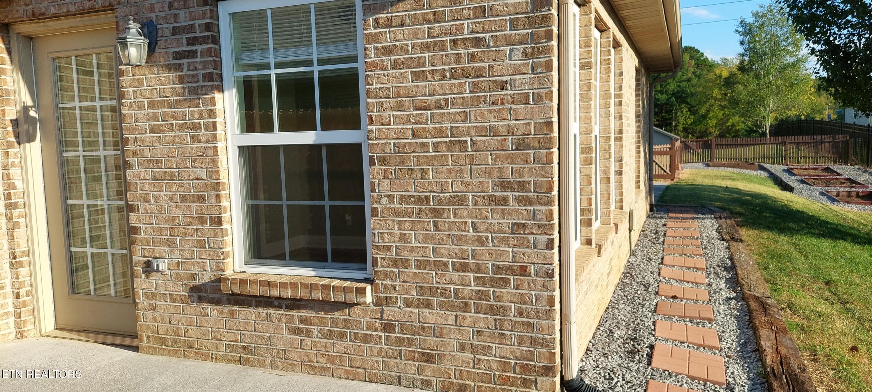 walkway 2 - 931 Mercer Drive, Maryville, TN 37801, Maryville