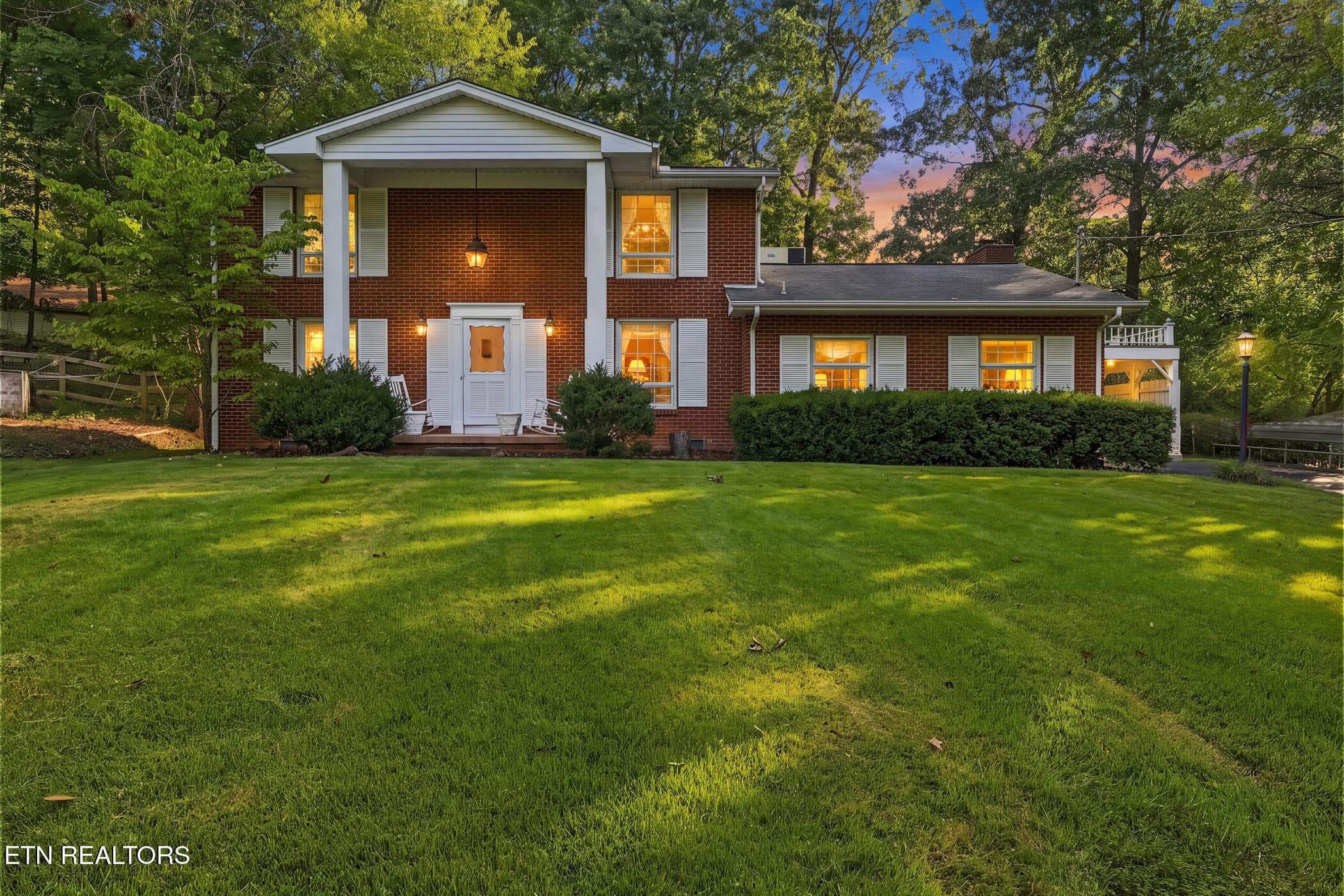 7305 Toxaway Drive, Knoxville, TN 37909