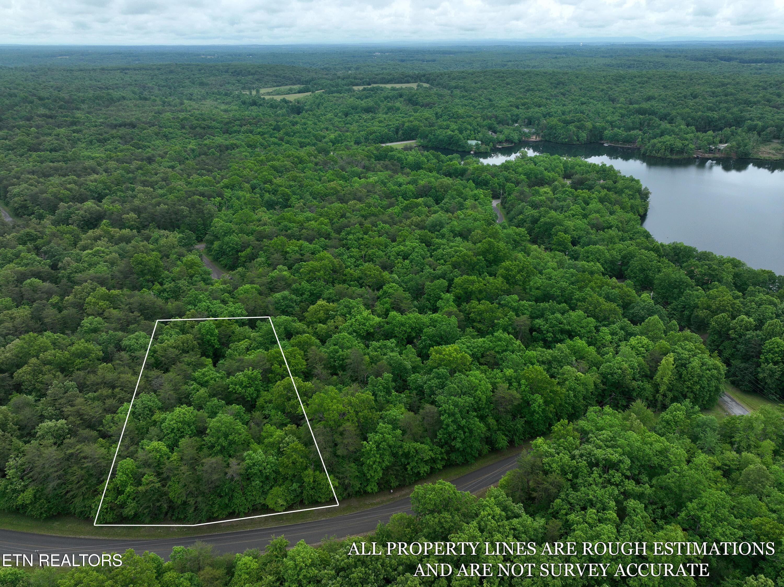 1) 72791-6a29d9dc09410 - 0 Lot 6 Cumberland Lakes Drive, Monterey, TN 38574, Monterey