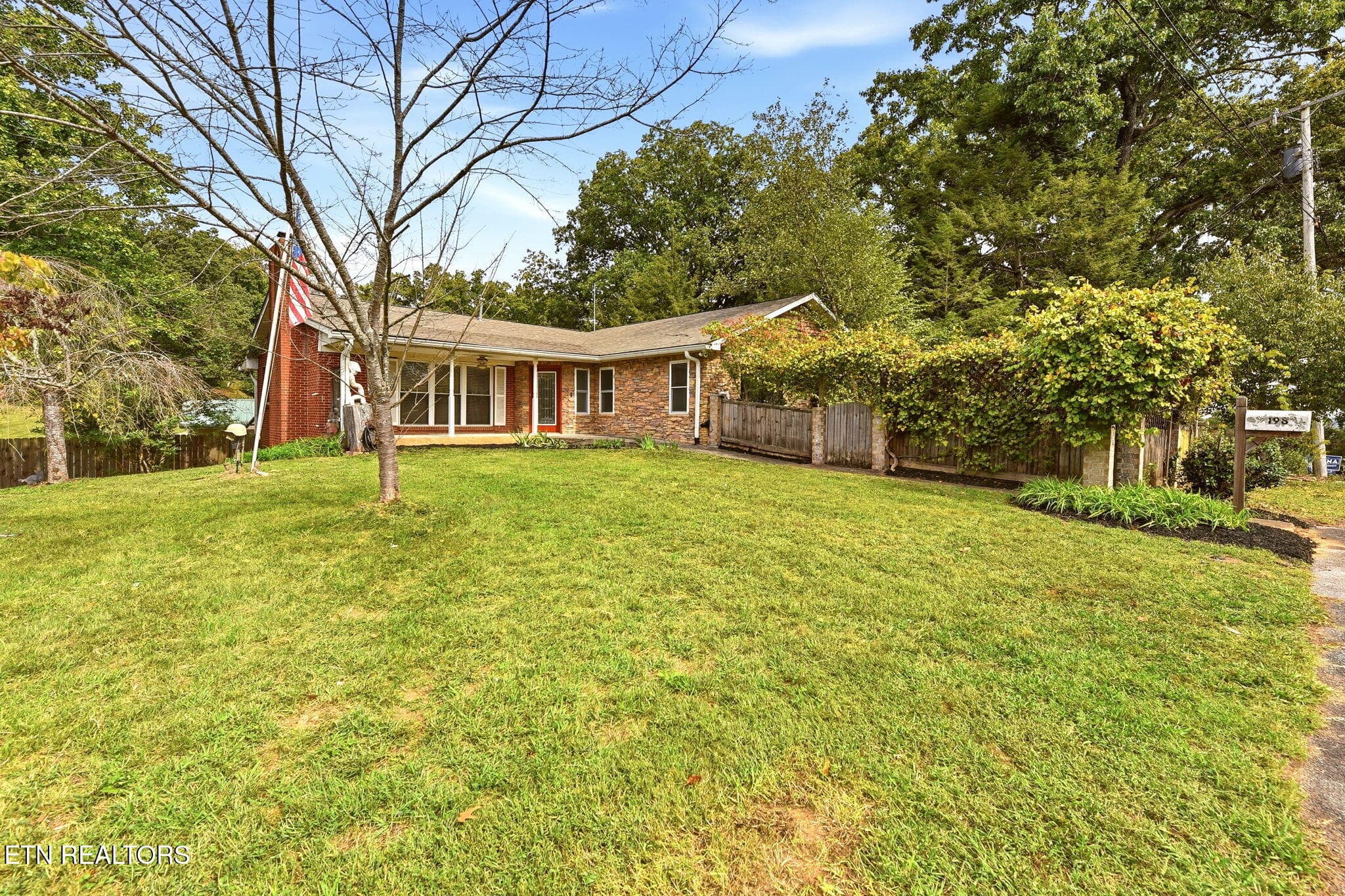 2-web-or-mls-Lsll198 (61) - 198 Lasalle Rd, Oak Ridge, TN 37830, Oak Ridge
