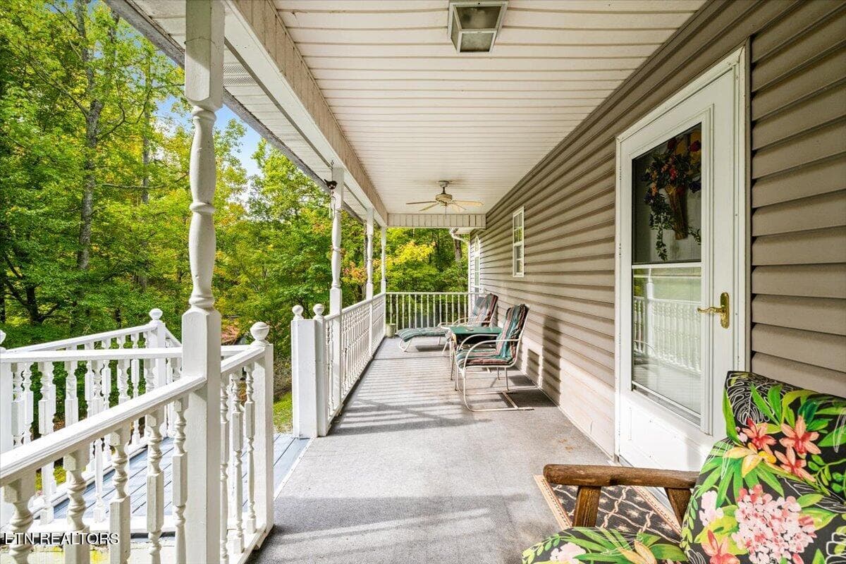 10-169 Bibee Ln - 169 Bibee Lane, Caryville, TN 37714, Caryville