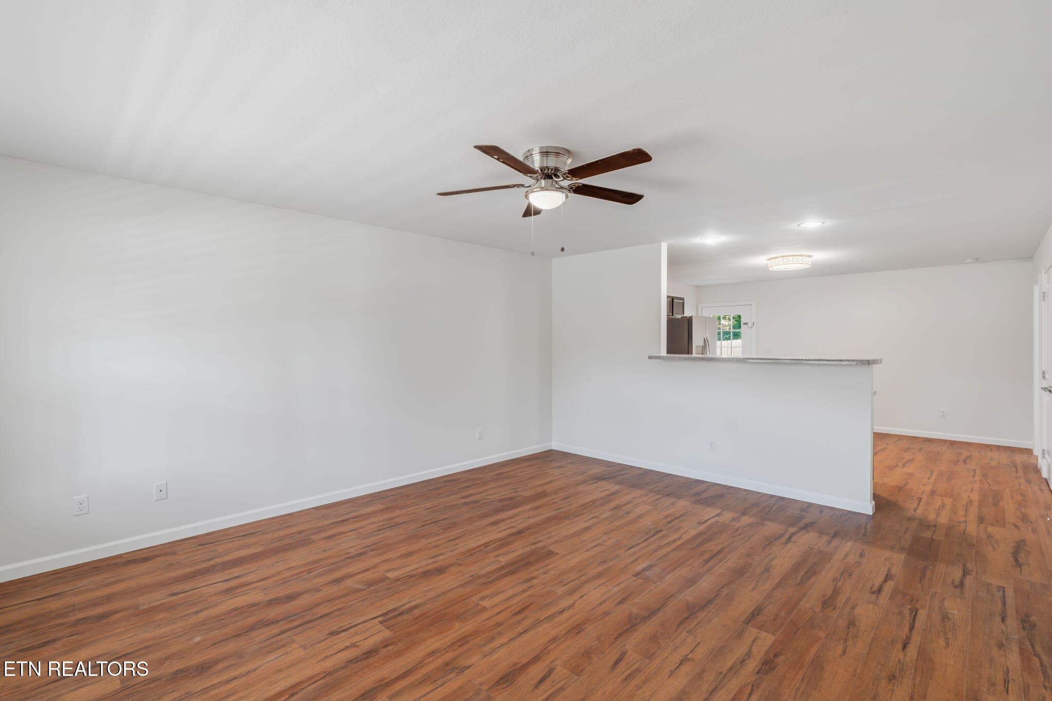 8-web-or-mls-1706 Vada Circle-2 - 1706 Vada Circle, Knoxville, TN 37912, Knoxville