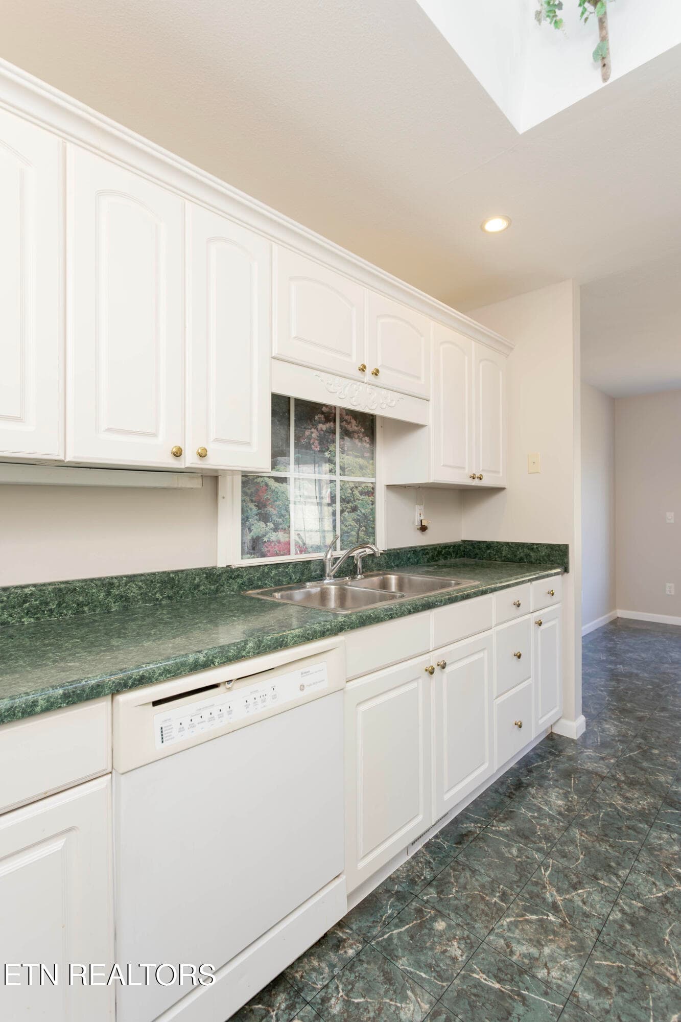 17 - 2060 Torbett Rd, Spring City, TN 37381