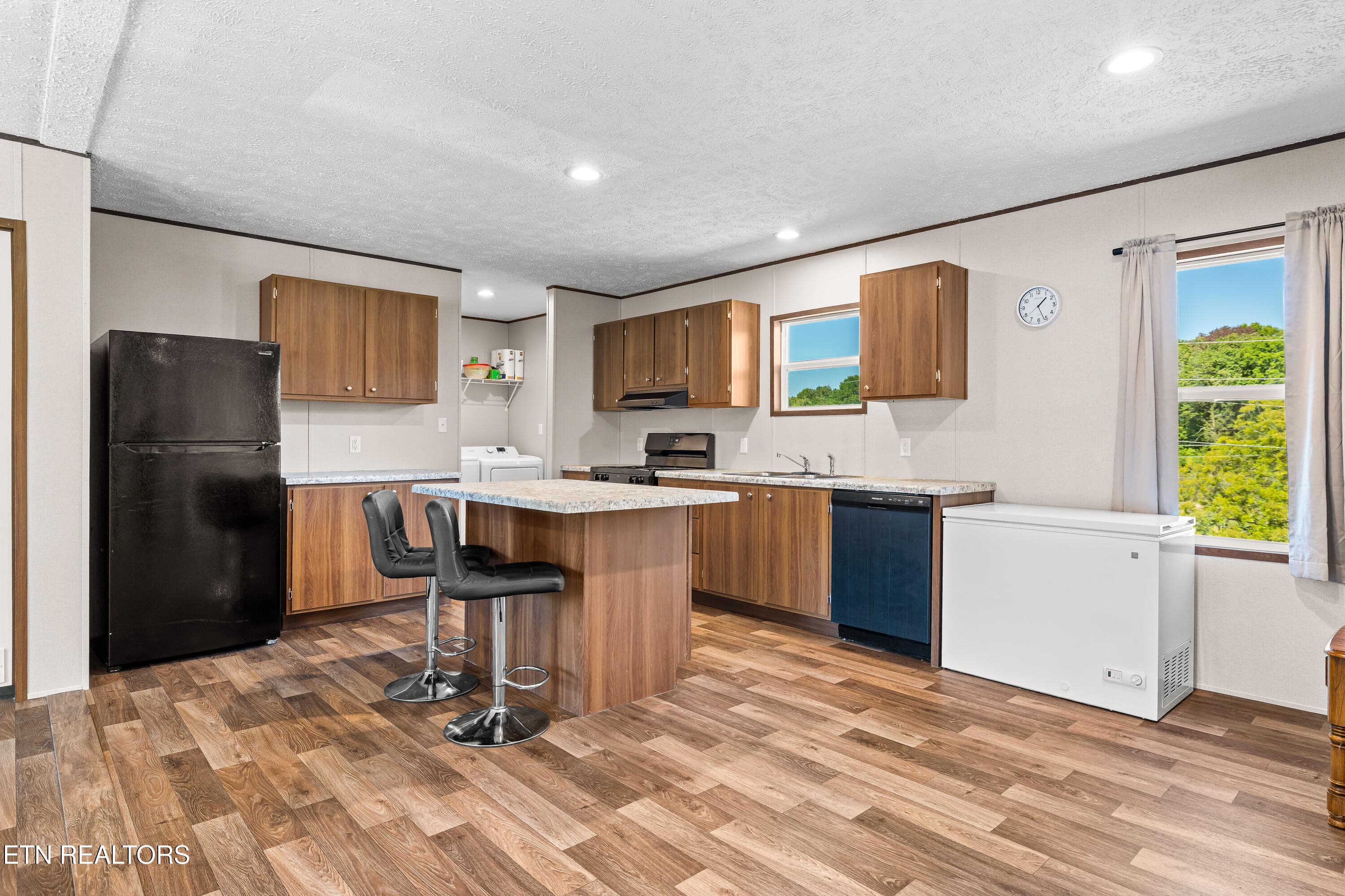 702ChildressAve-1 - 702 Childress Ave, Sweetwater, TN 37874, Sweetwater