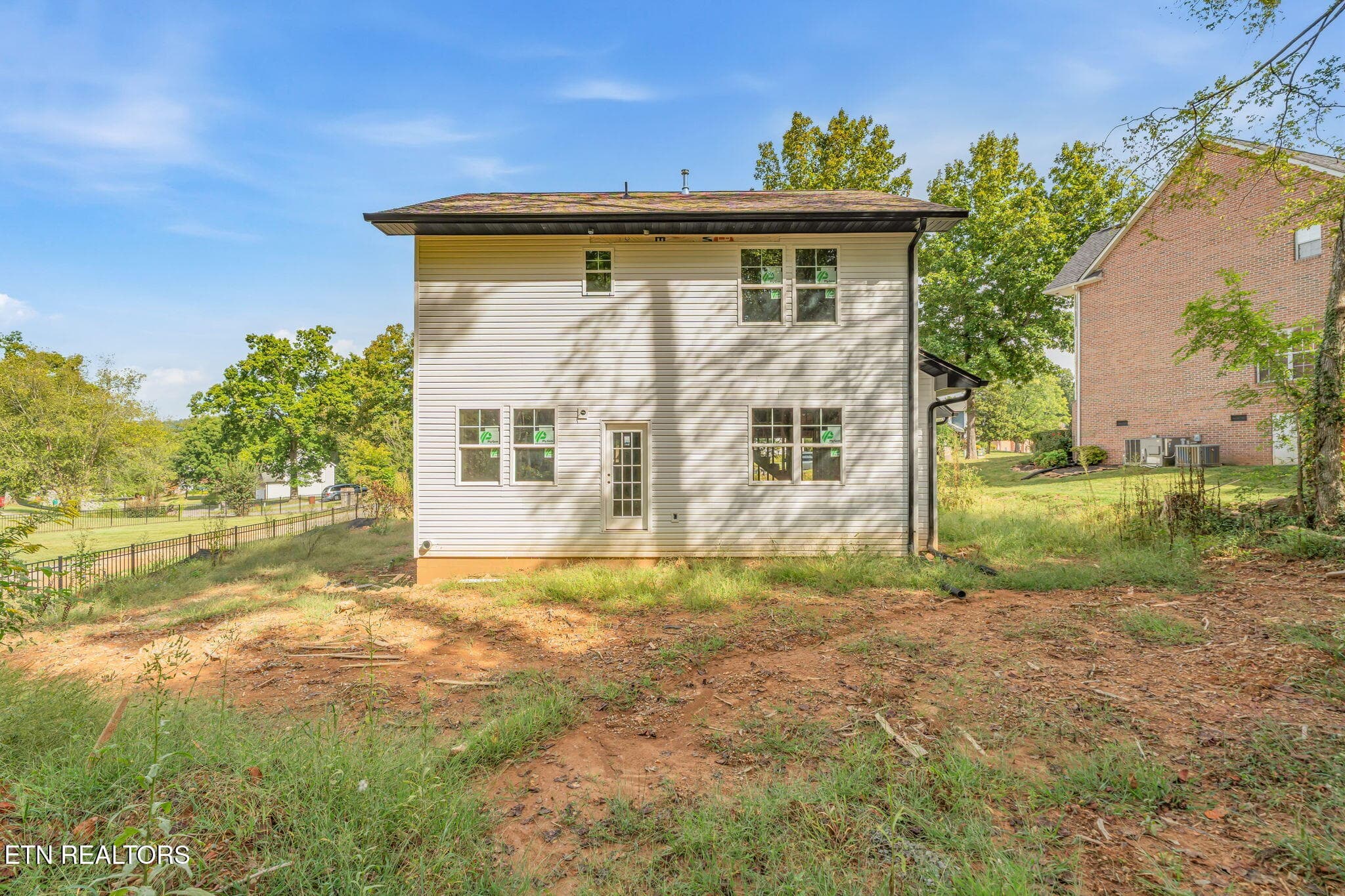 19-web-or-mls-7317 Royal Springs Blvd - 7313 Royal Springs Blvd, Knoxville, TN 37918, Knoxville
