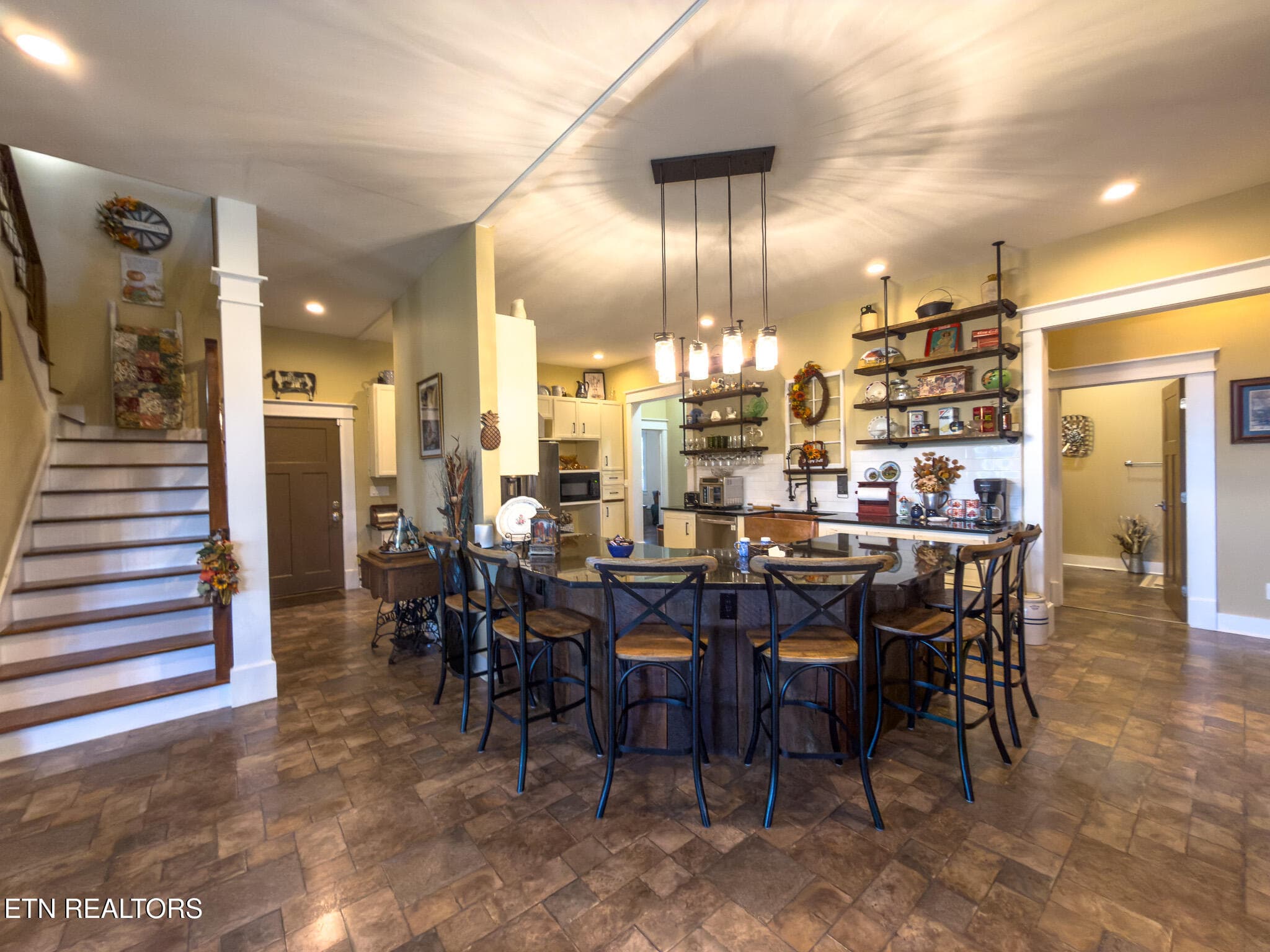 Kitchen Bar - 791 Highway 113, White Pine, TN 37890, White Pine