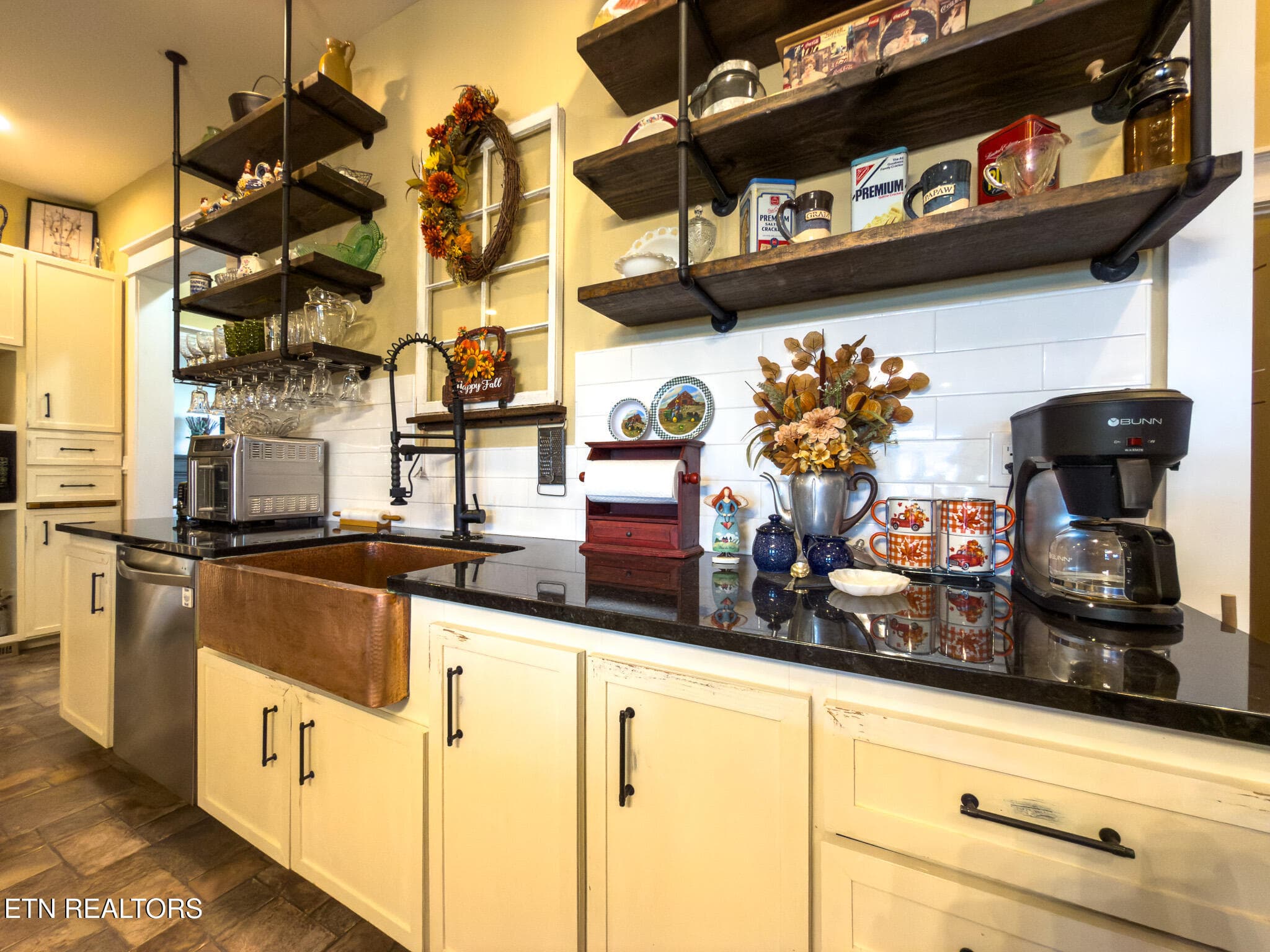 Kitchen - 791 Highway 113, White Pine, TN 37890, White Pine