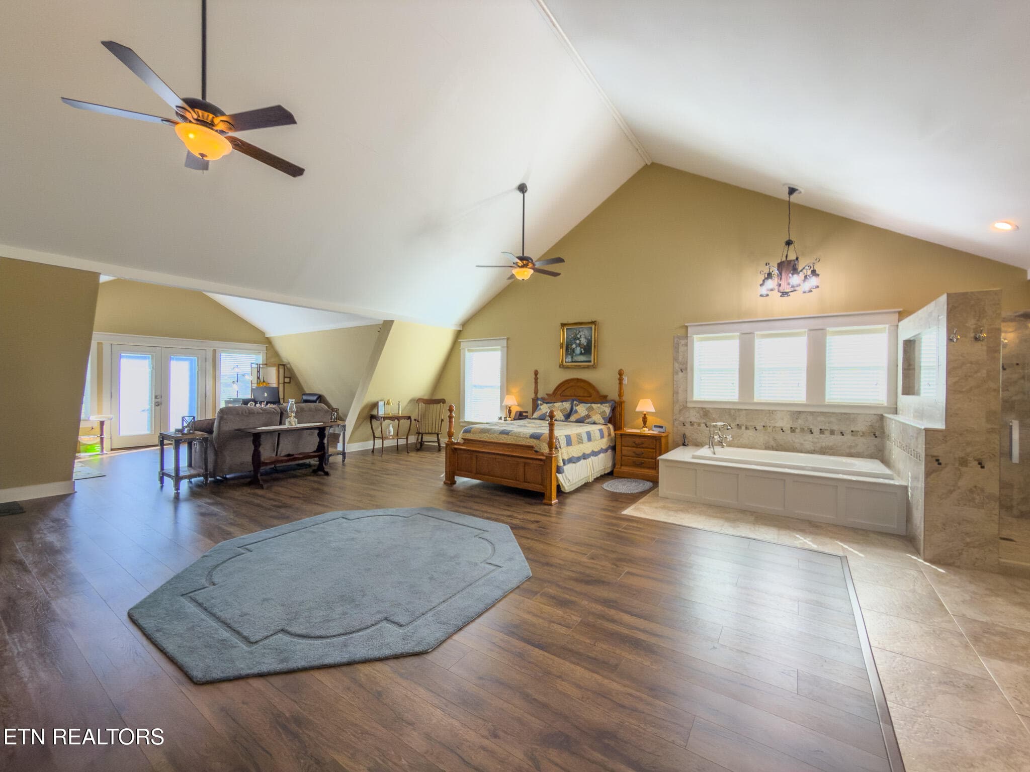 Upstairs Bedroom - 791 Highway 113, White Pine, TN 37890, White Pine