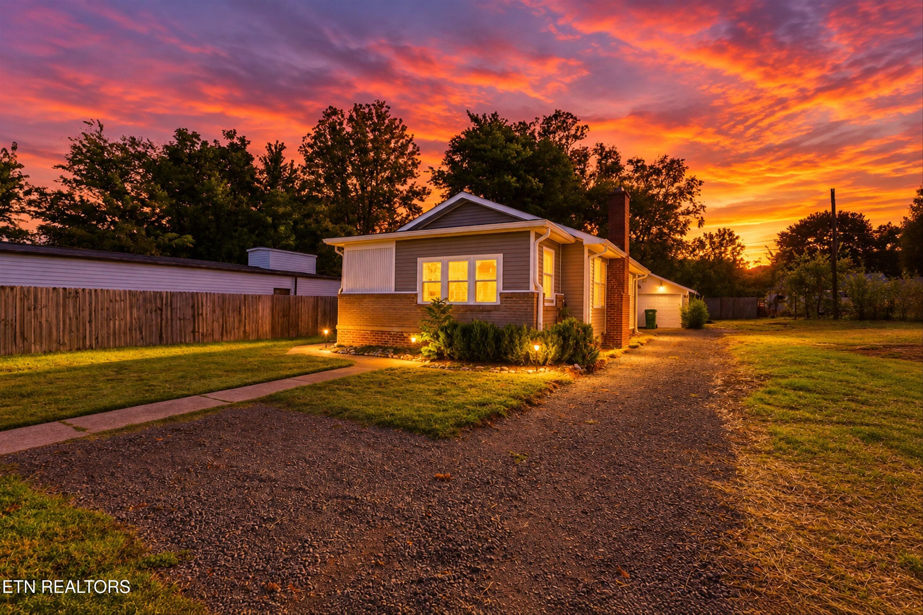 Front w/ Visual Enhancement - 2334 Old Knoxville Pike, Maryville, TN 37804, Maryville