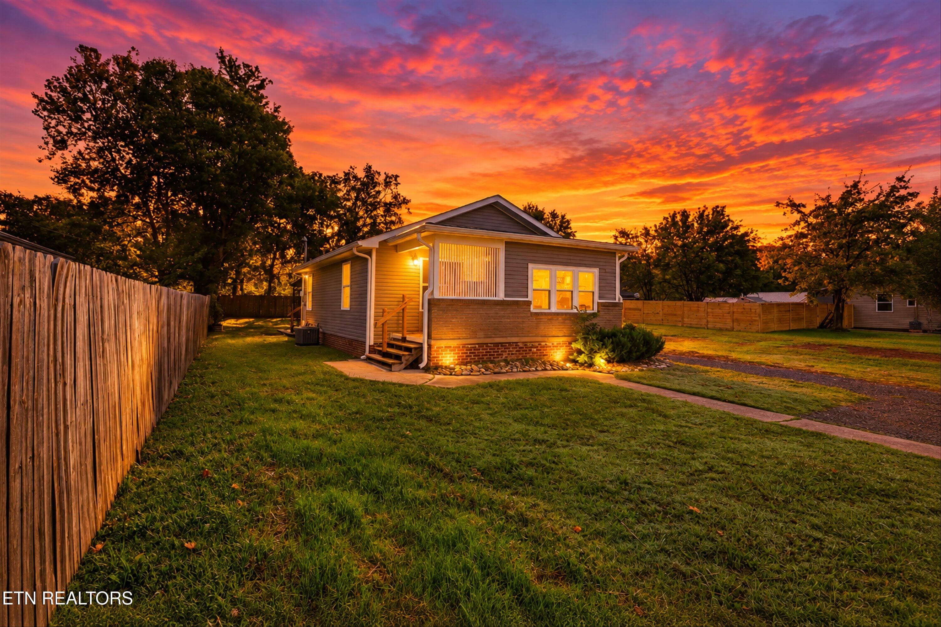 Front w/ Visual Enhancement - 2334 Old Knoxville Pike, Maryville, TN 37804, Maryville