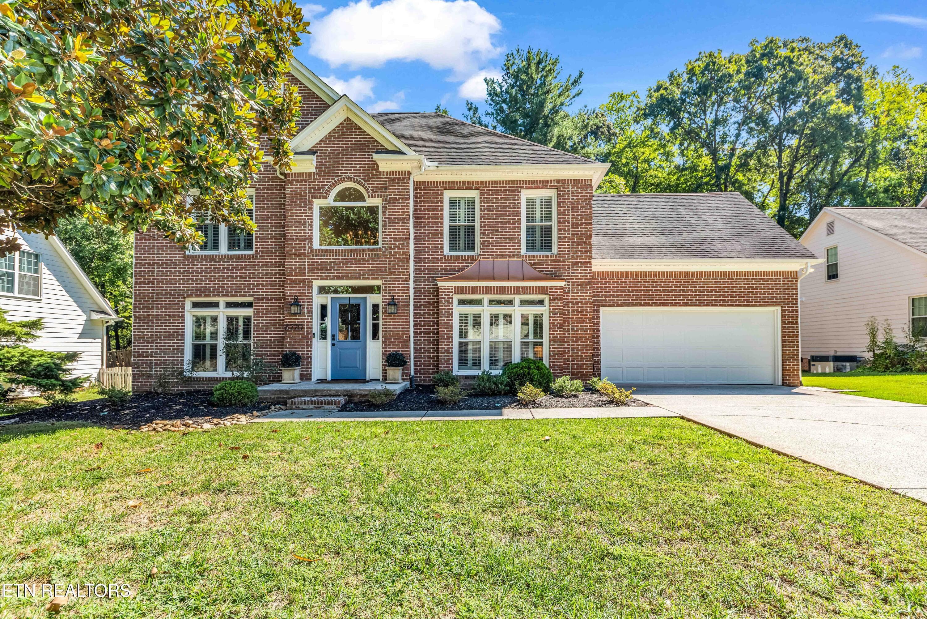 8220 Birch Run Lane, Knoxville, TN 37919