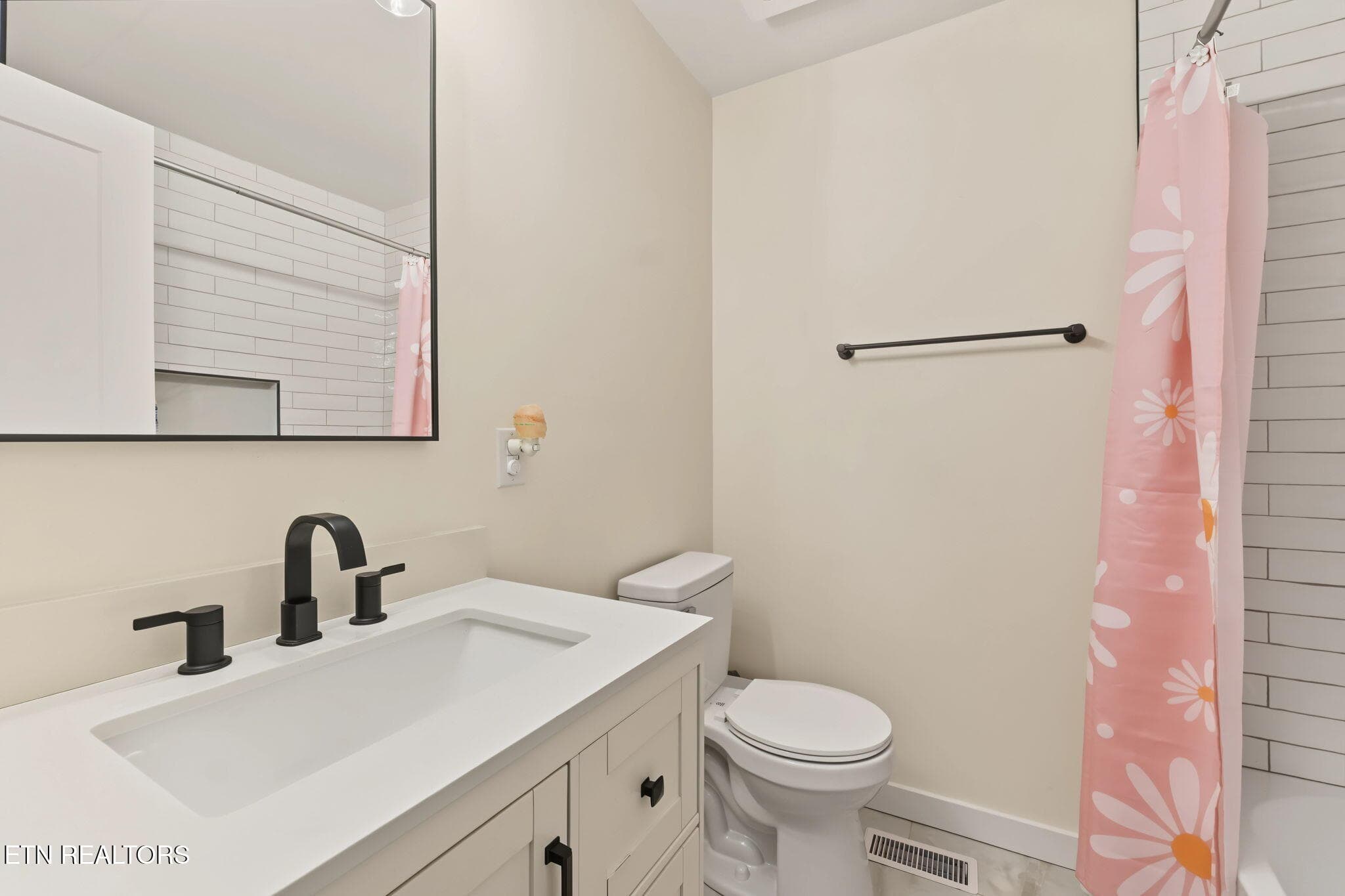 38-web-or-mls-DSC06696-2 - 5812 NW Rockwood Lane, Knoxville, TN 37921, Knoxville