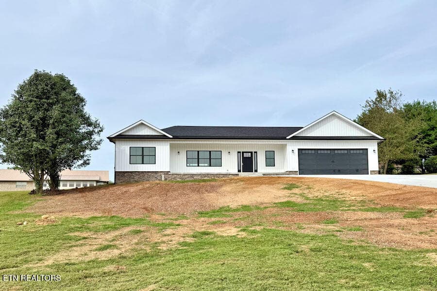 front2b - 1259 Stewart St, Sevierville, TN 37876, Sevierville