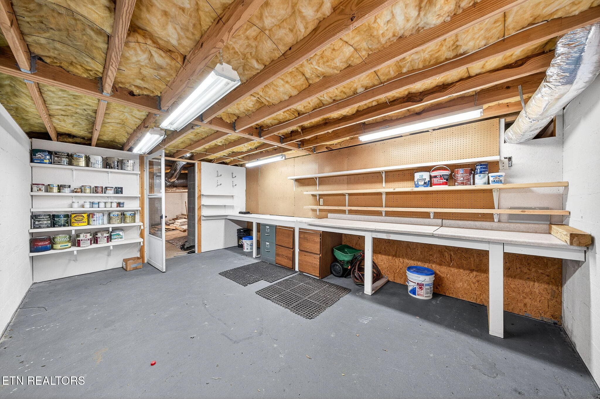 Basement Workshop - 15 Ridge Crest Circle, Crossville, TN 38558, Crossville