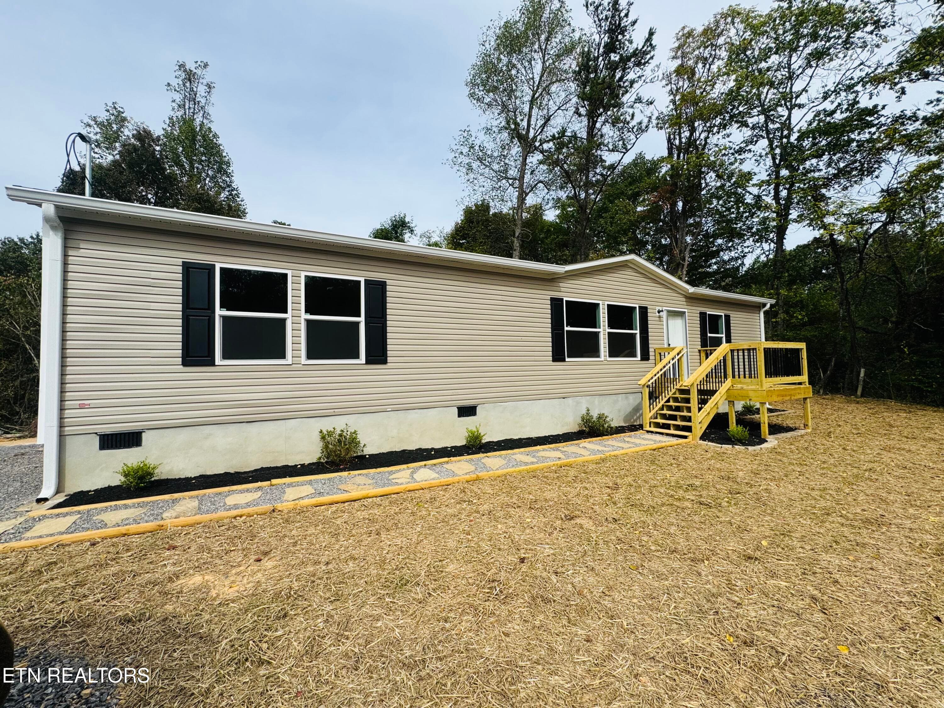 349 Wells Rd, Powell, TN 37849