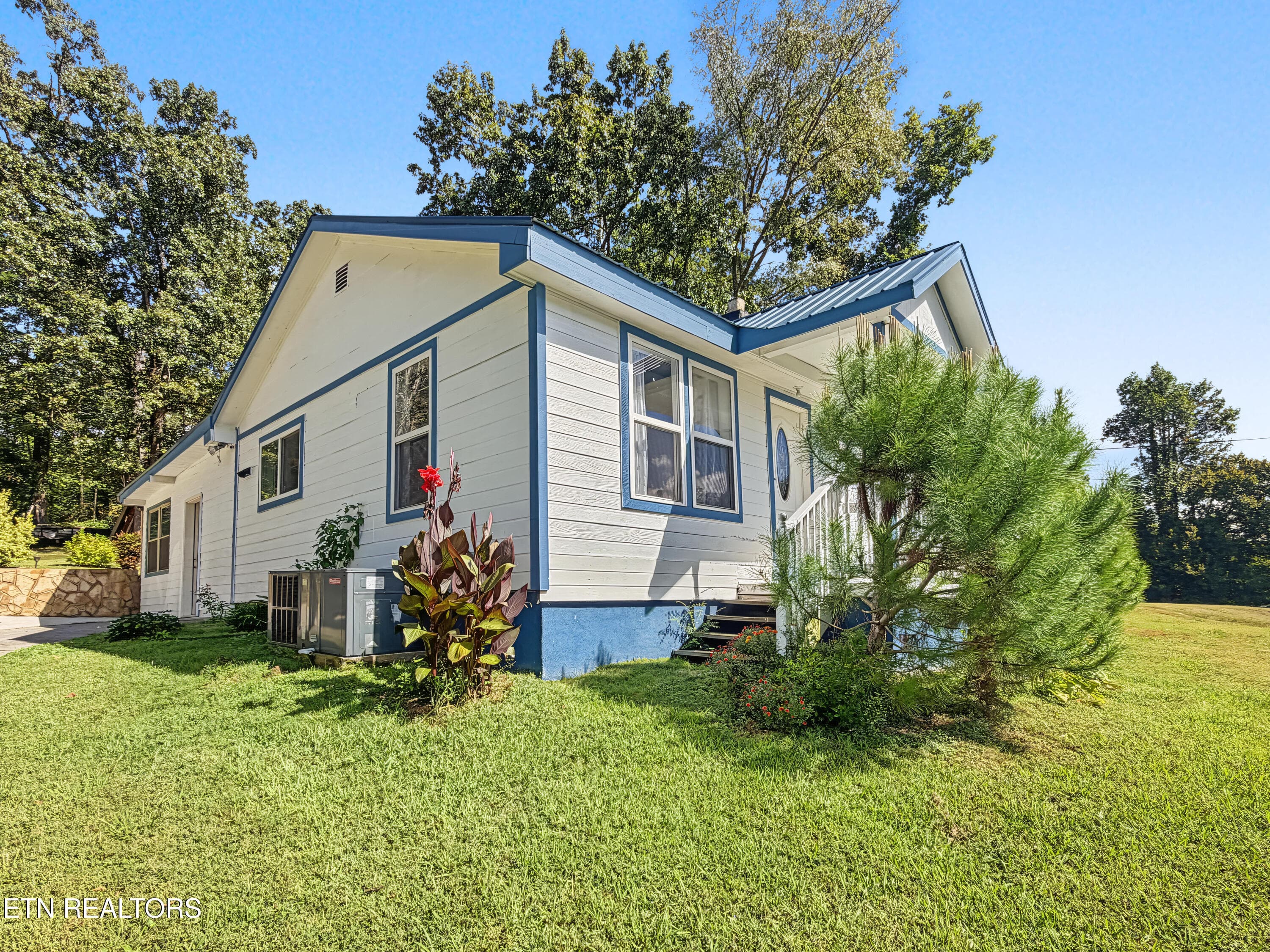 listing-manifest_sgp-_fo9seonoceokjyedq- - 1265 Jayell Rd, Sevierville, TN 37862, Sevierville