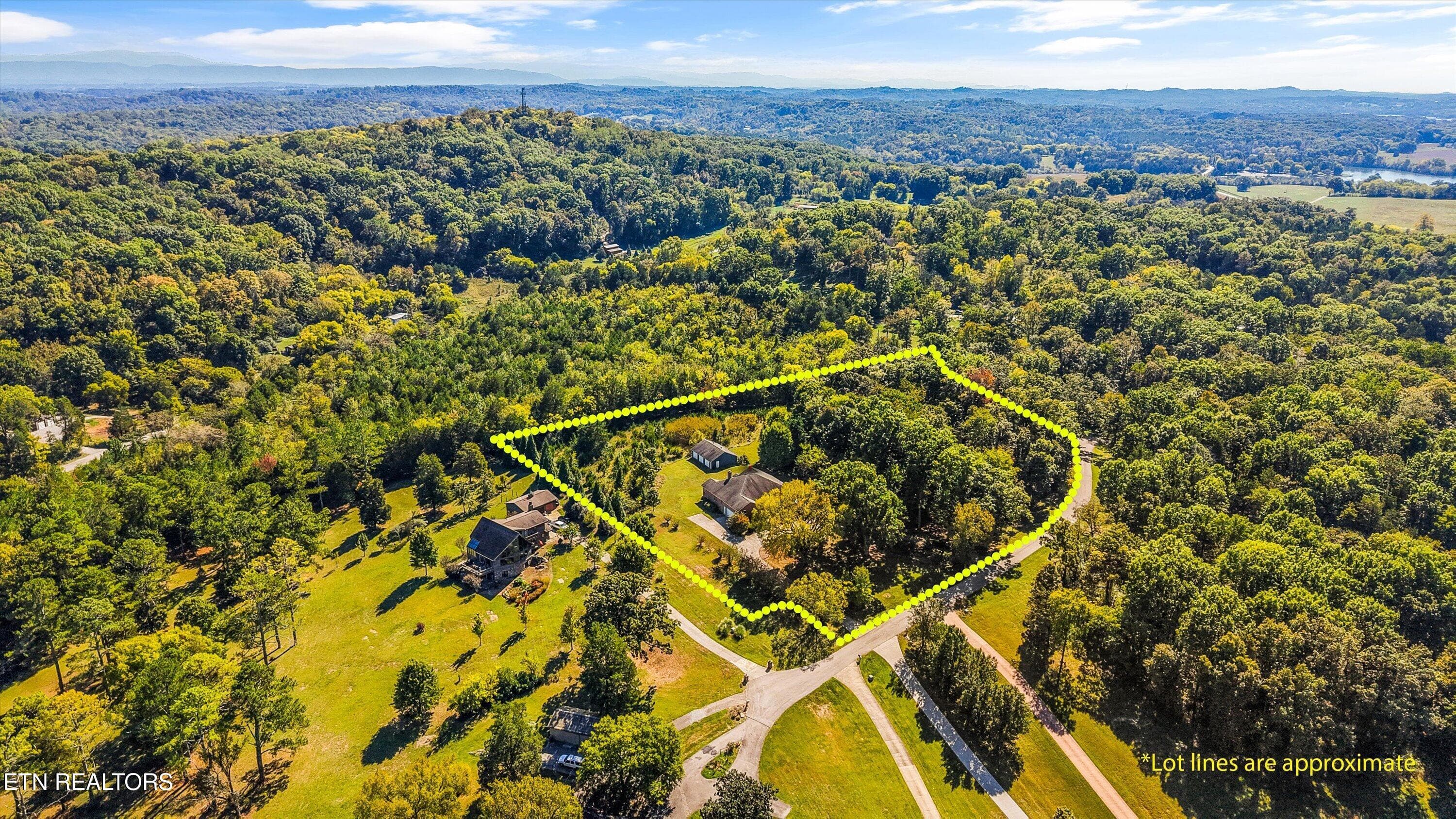 Approximate property lines of 5 acres - 3412 Seebers Court, Louisville, TN 37777, Louisville
