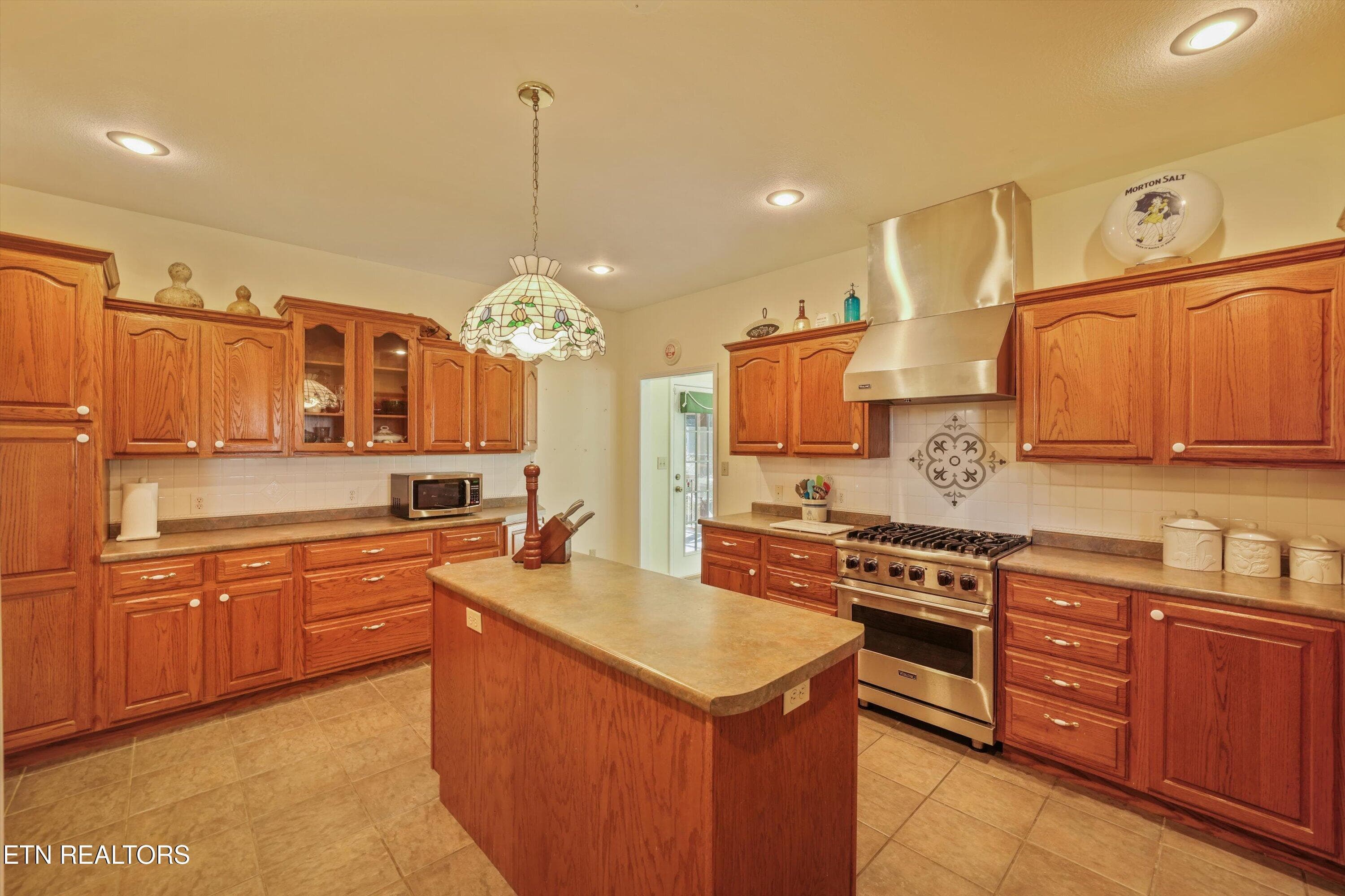 Kitchen - 3412 Seebers Court, Louisville, TN 37777, Louisville