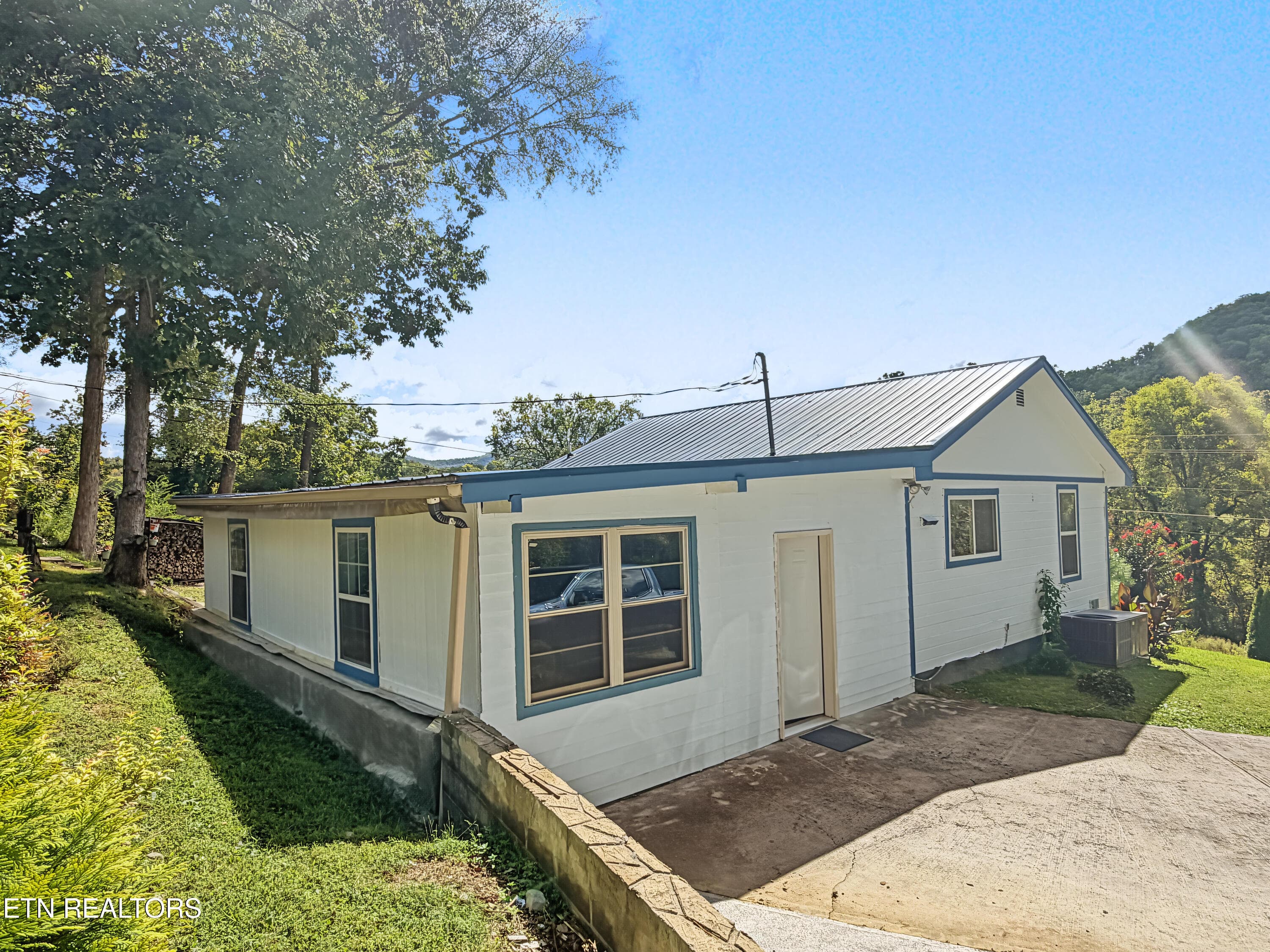 listing-manifest_1miqdawosrspvj0dhirb7w- - 1265 Jayell Rd, Sevierville, TN 37862, Sevierville