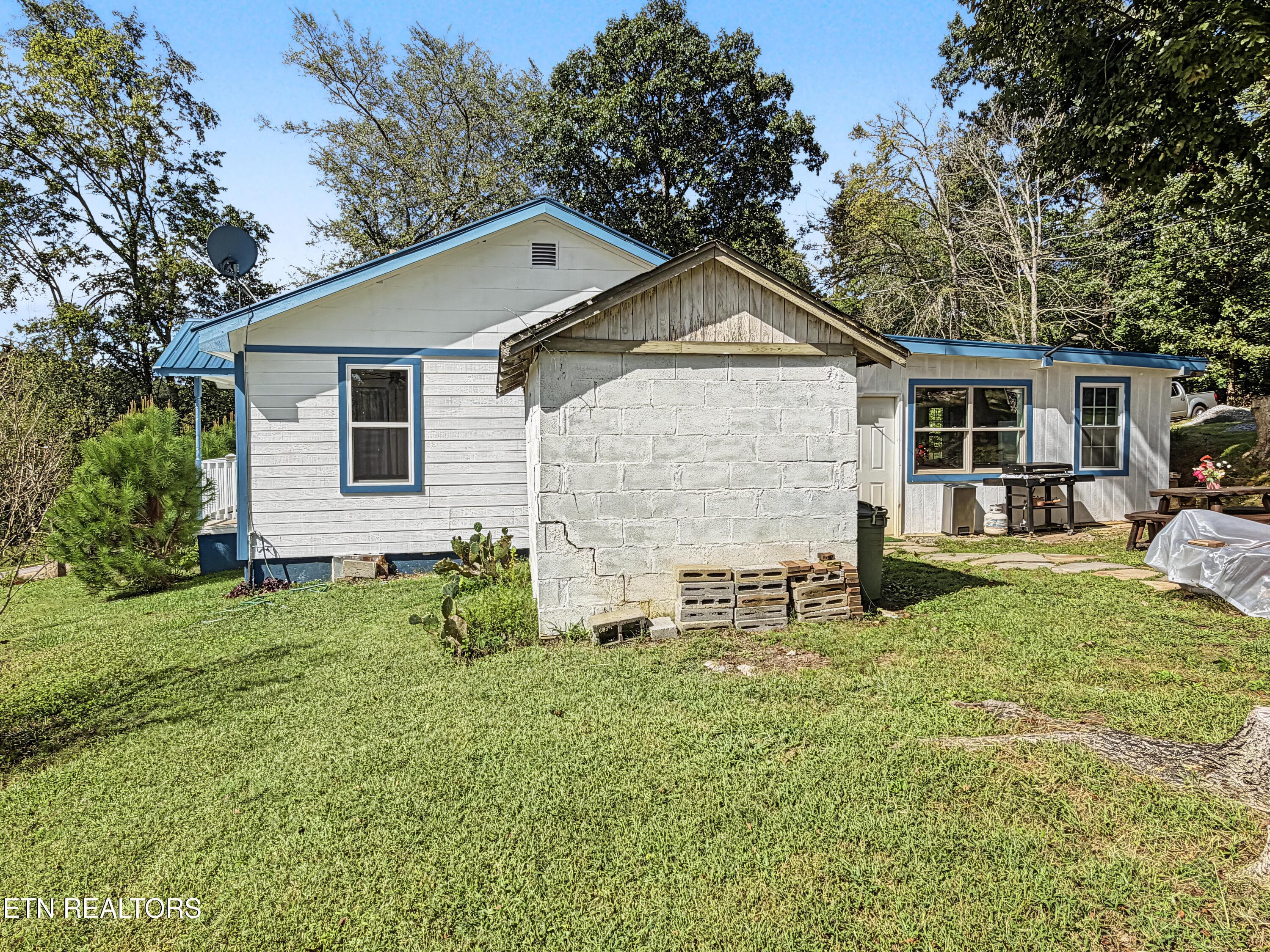 listing-manifest_0yyb92porsk2bhd9bafruq- - 1265 Jayell Rd, Sevierville, TN 37862, Sevierville