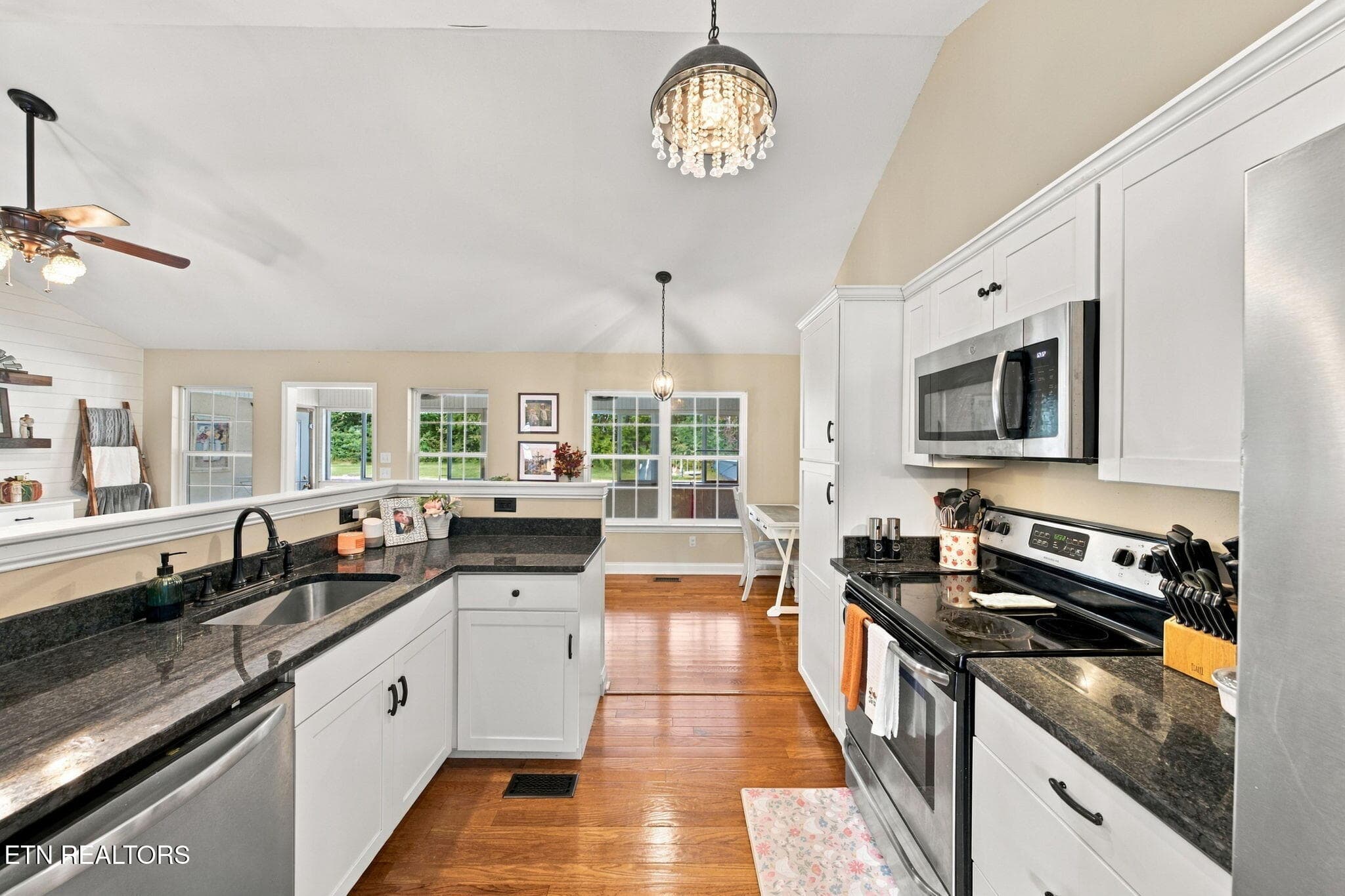 10-web-or-mls-785-Harvest-Meadows-Dr-Kod - 785 Harvest Meadows Drive, Kodak, TN 37764, Kodak