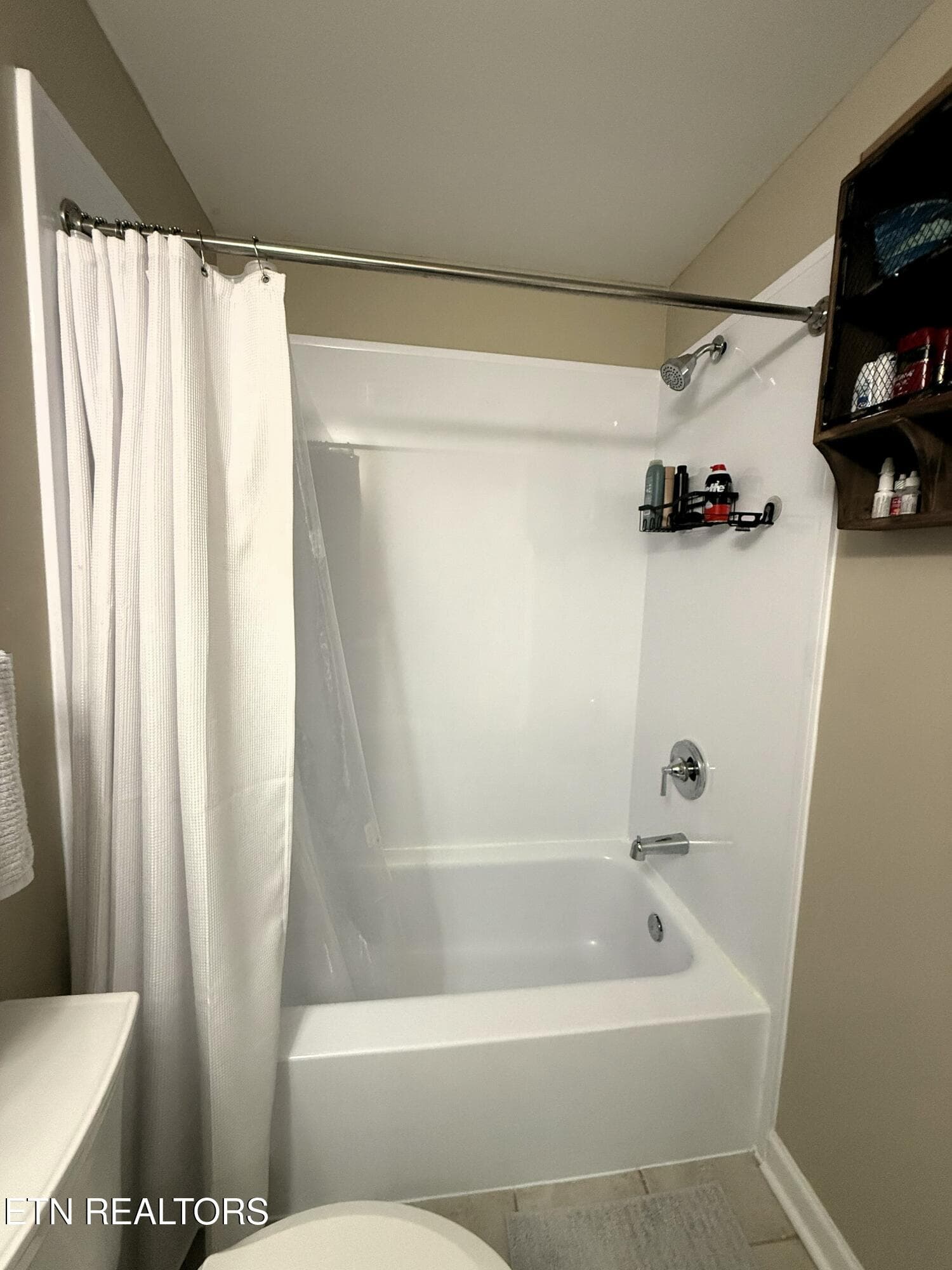 Bed A Bath - 1105 Tree Top Way 1726, Knoxville, TN 37920, Knoxville