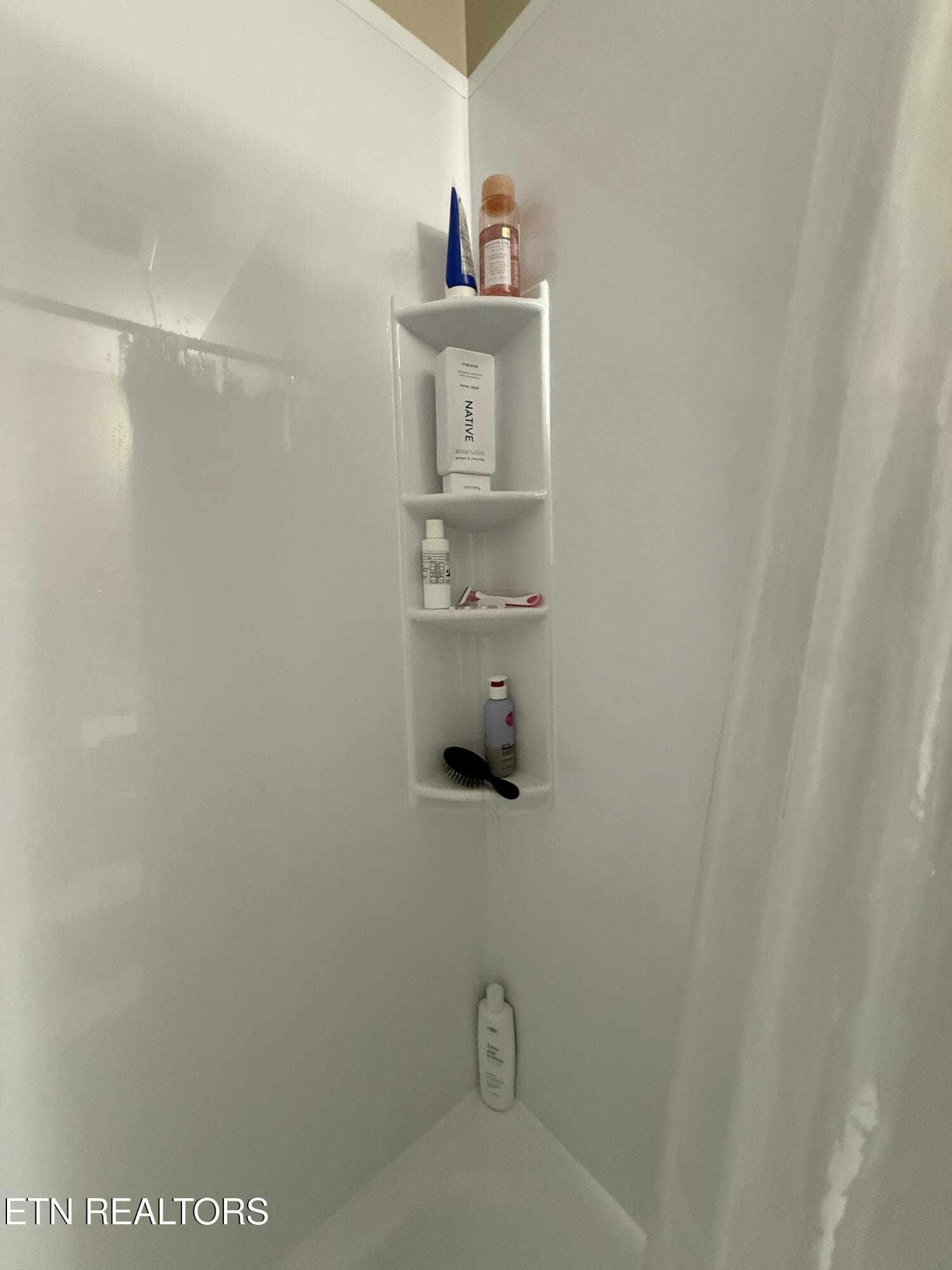 Bed B Bath1 - 1105 Tree Top Way 1726, Knoxville, TN 37920, Knoxville