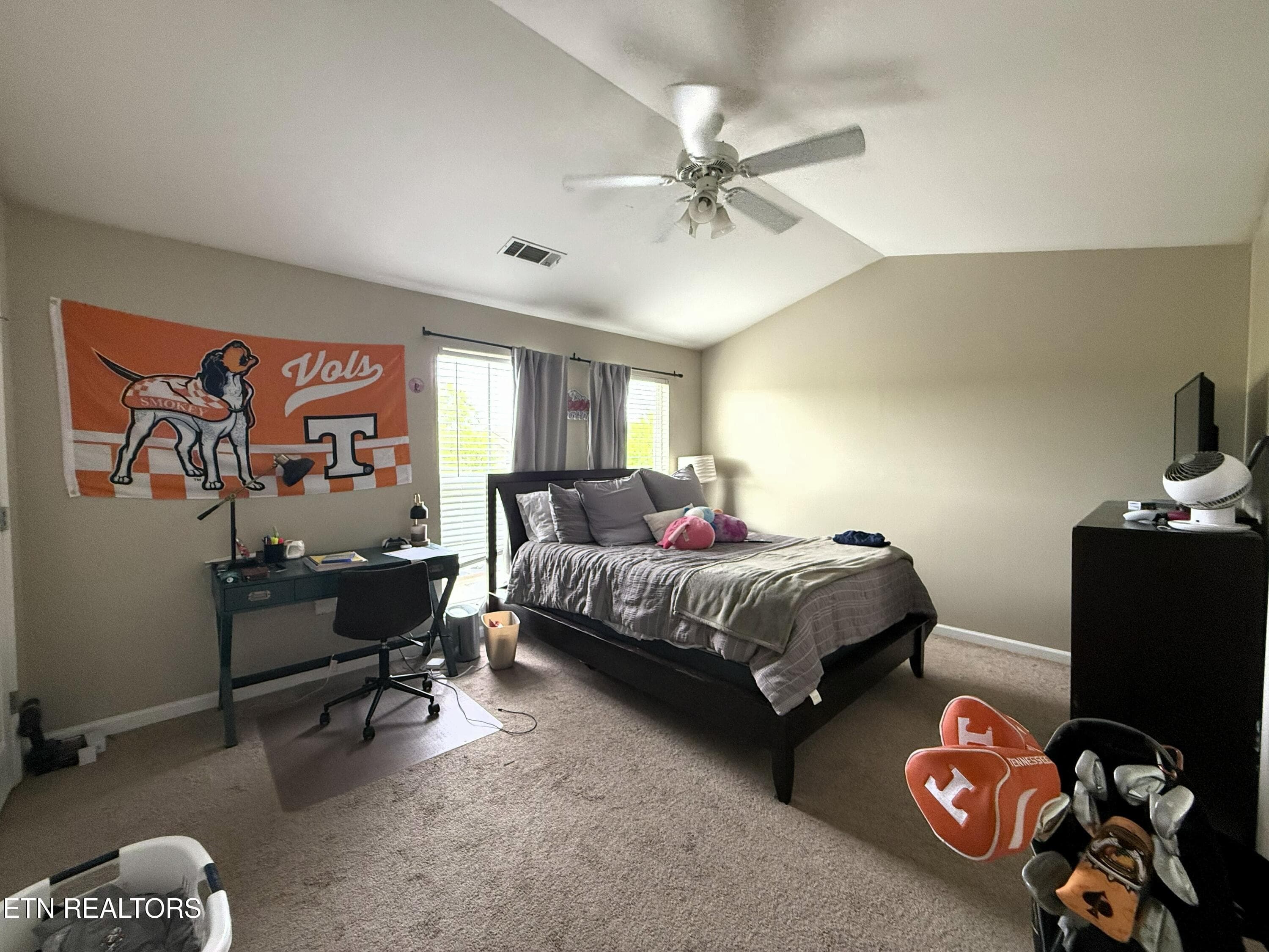 Bed B - 1105 Tree Top Way 1726, Knoxville, TN 37920, Knoxville