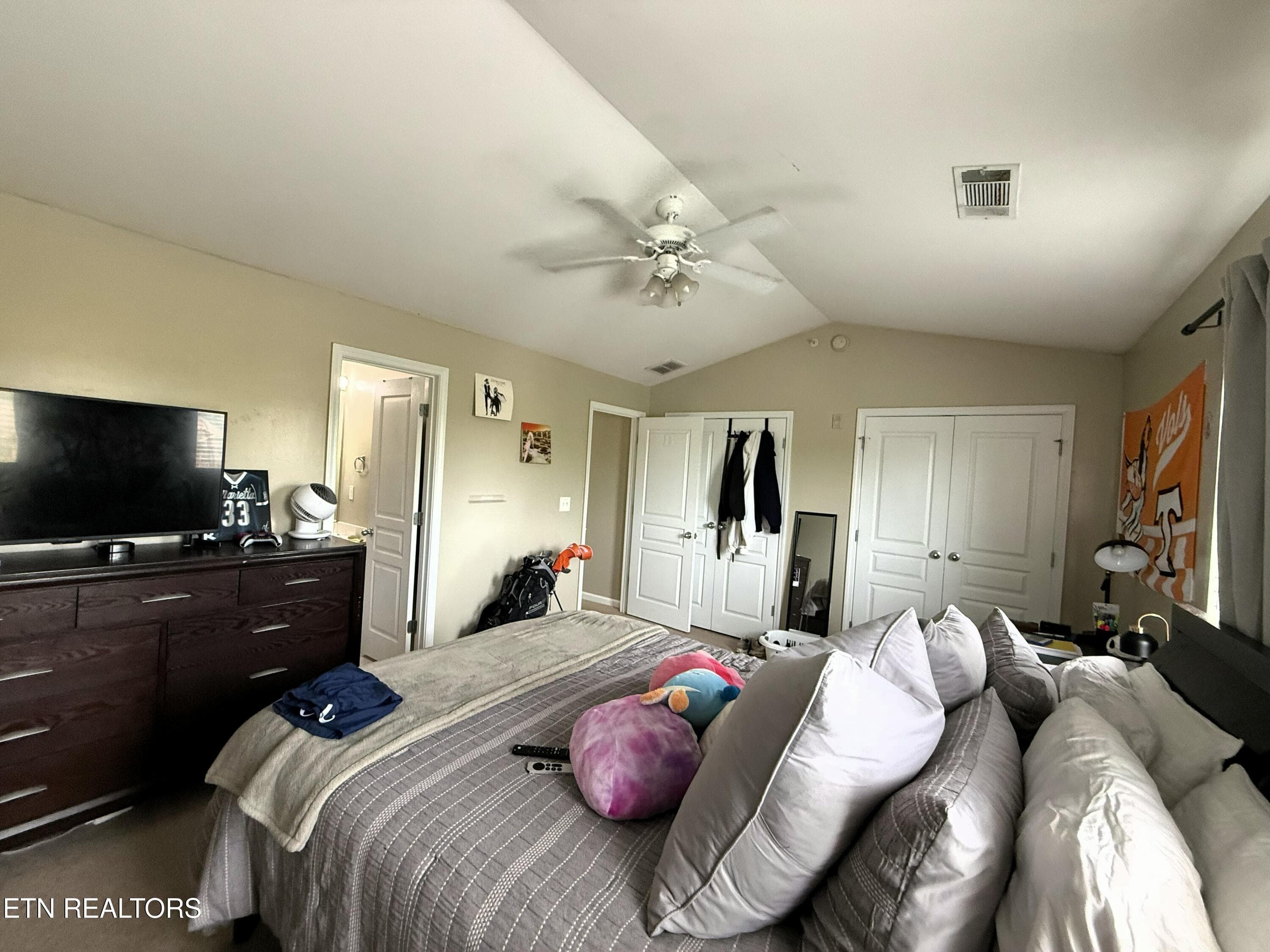 Bed B2 - 1105 Tree Top Way 1726, Knoxville, TN 37920, Knoxville