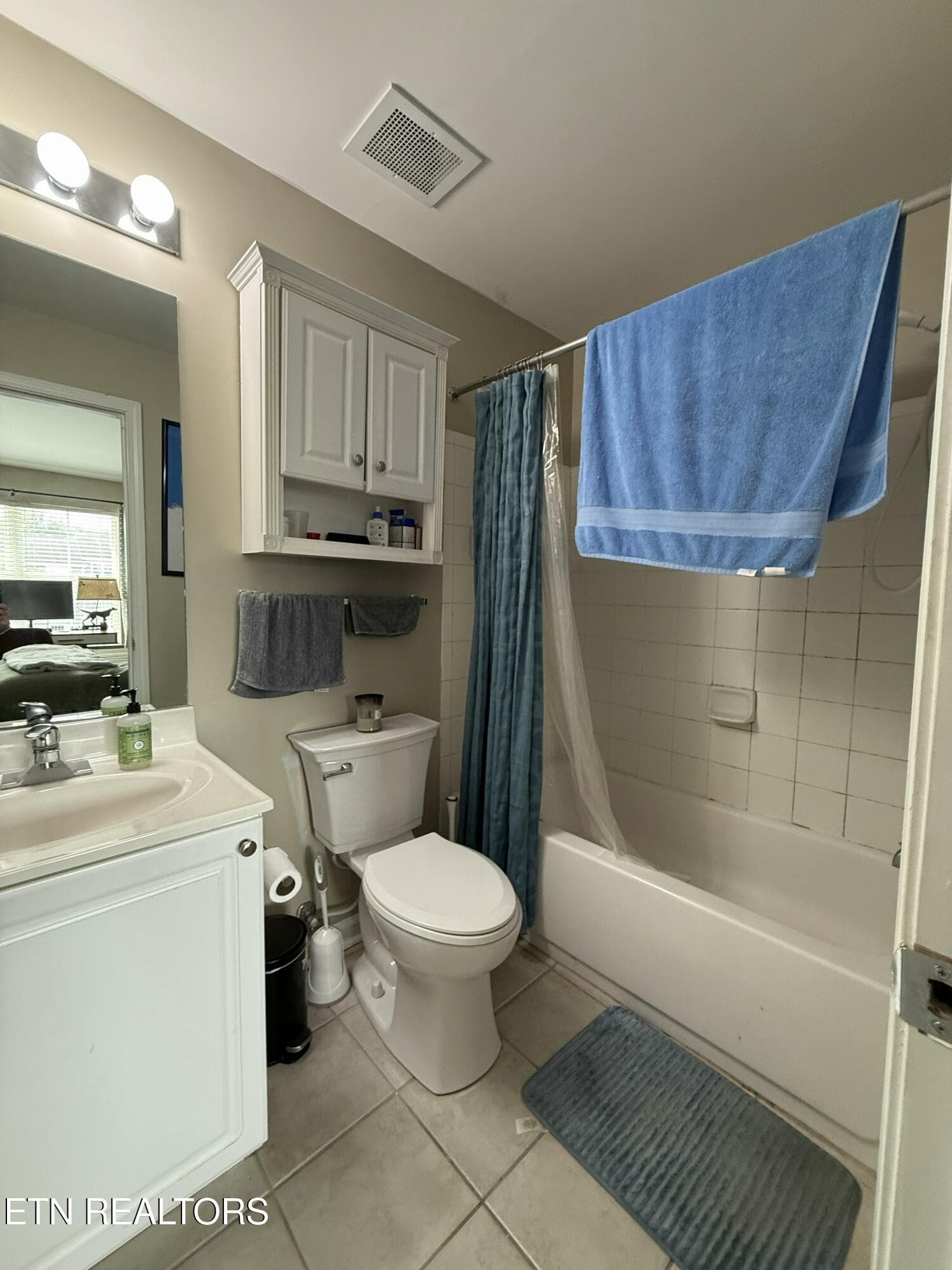 Bed C Bath - 1105 Tree Top Way 1726, Knoxville, TN 37920, Knoxville