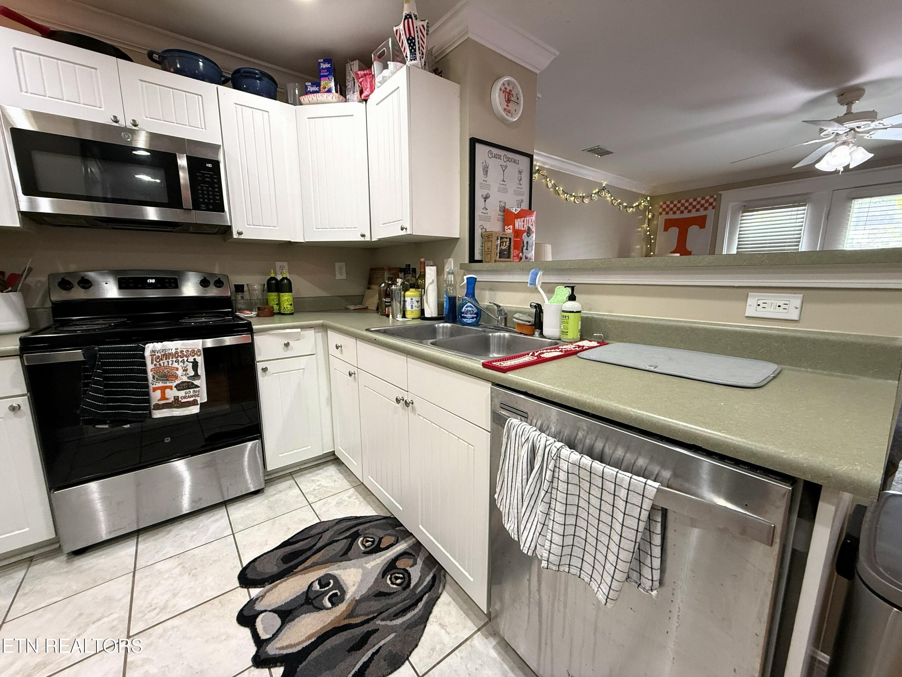 Kitchen 4 - 1105 Tree Top Way 1726, Knoxville, TN 37920, Knoxville