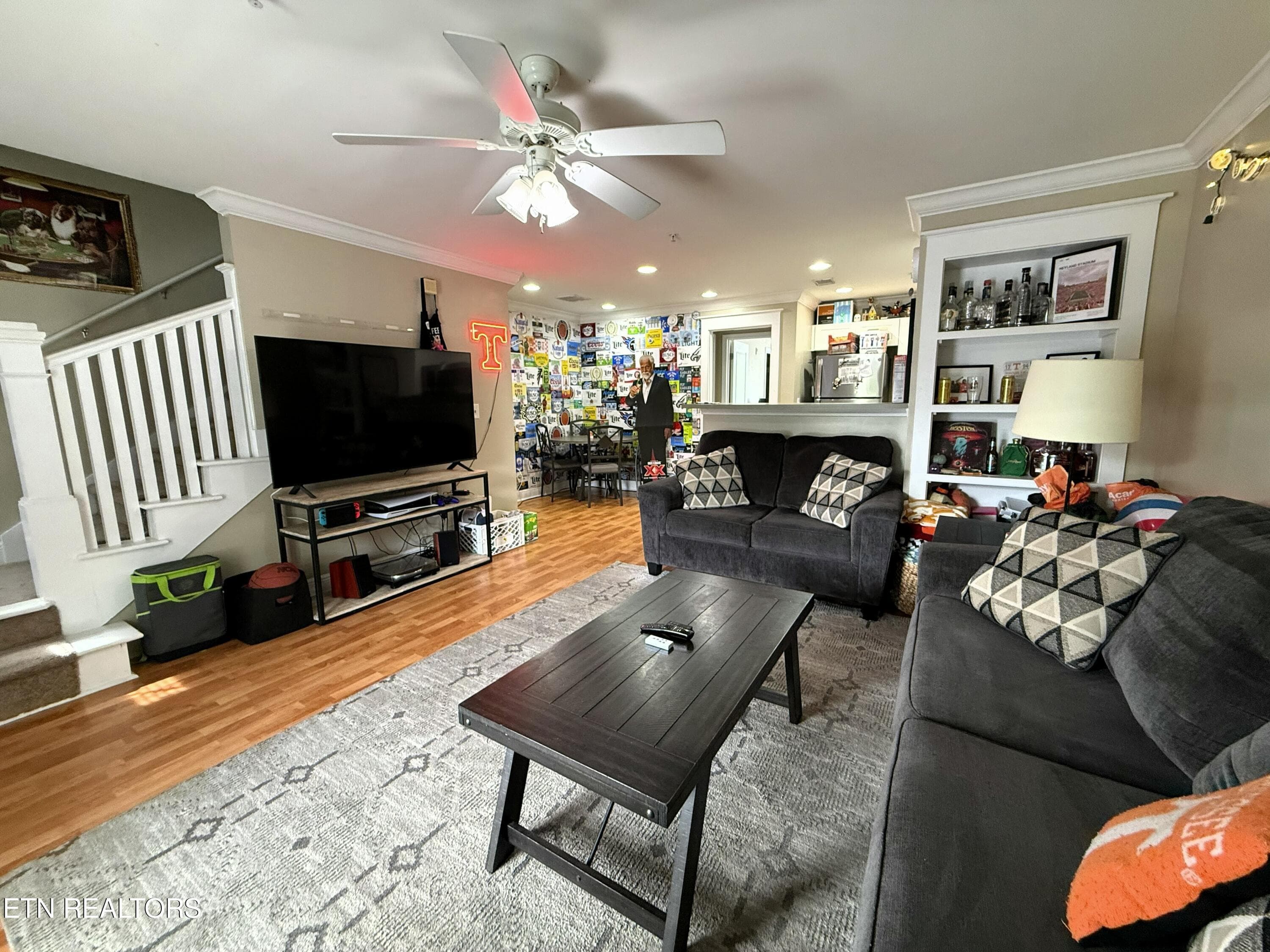 Living Room 3 - 1105 Tree Top Way 1726, Knoxville, TN 37920, Knoxville