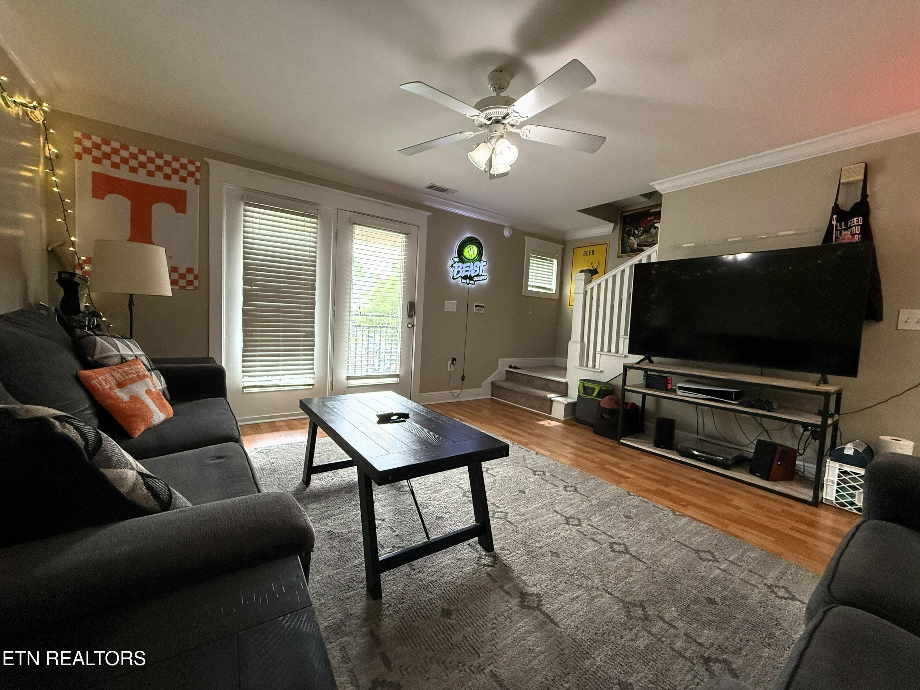 Living Room 4 - 1105 Tree Top Way 1726, Knoxville, TN 37920, Knoxville