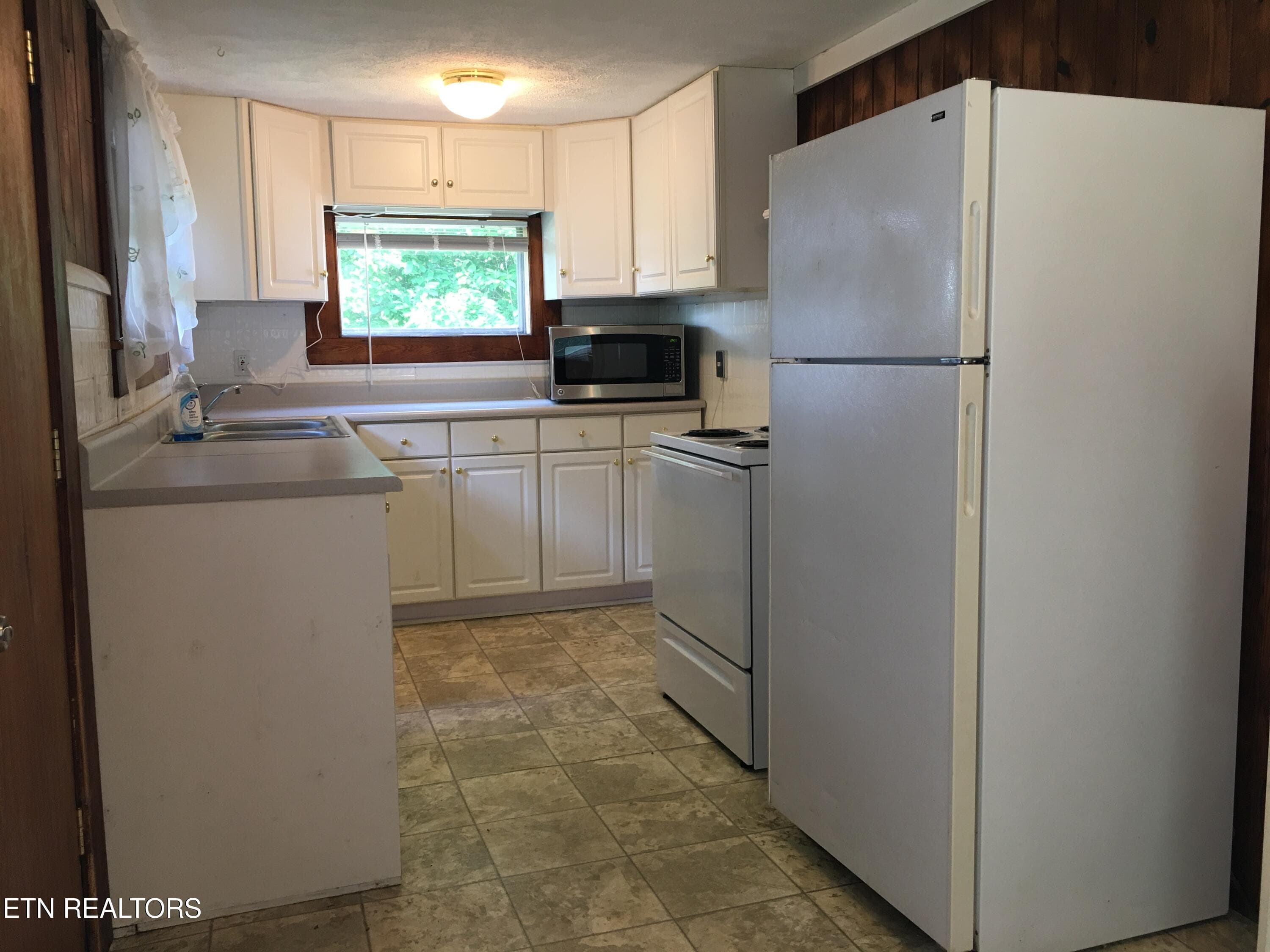 8 - 2650 Tuckaleechee Pike, Maryville, TN 37803, Maryville
