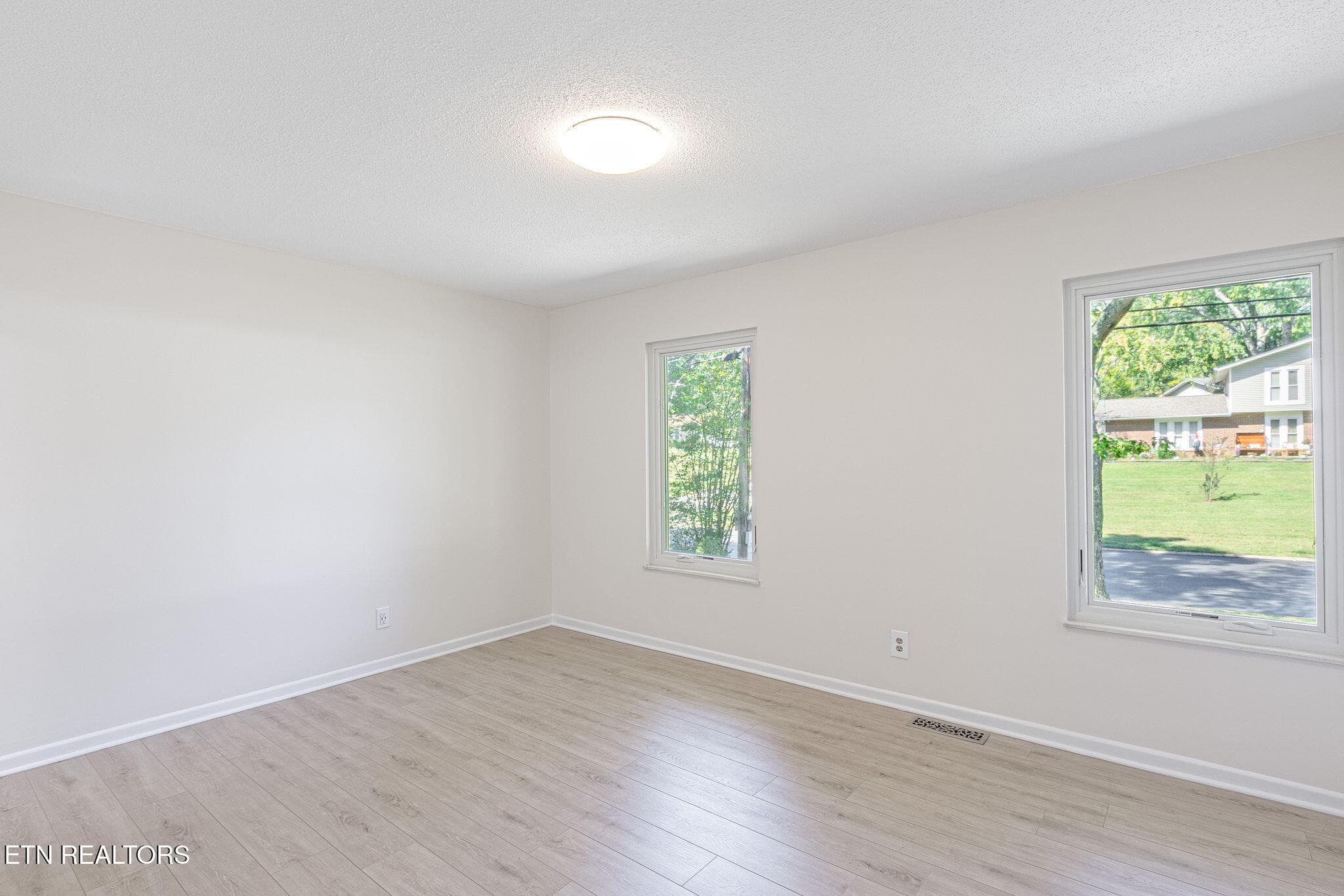 PRIMARY SUITE - 11554 Midhurst Drive, Knoxville, TN 37934, Knoxville