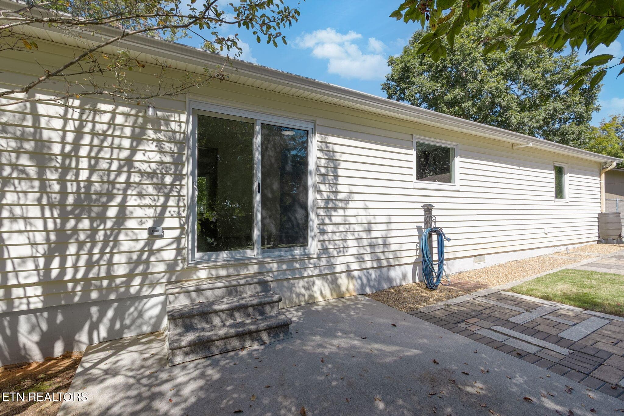 PATIO - 11554 Midhurst Drive, Knoxville, TN 37934, Knoxville
