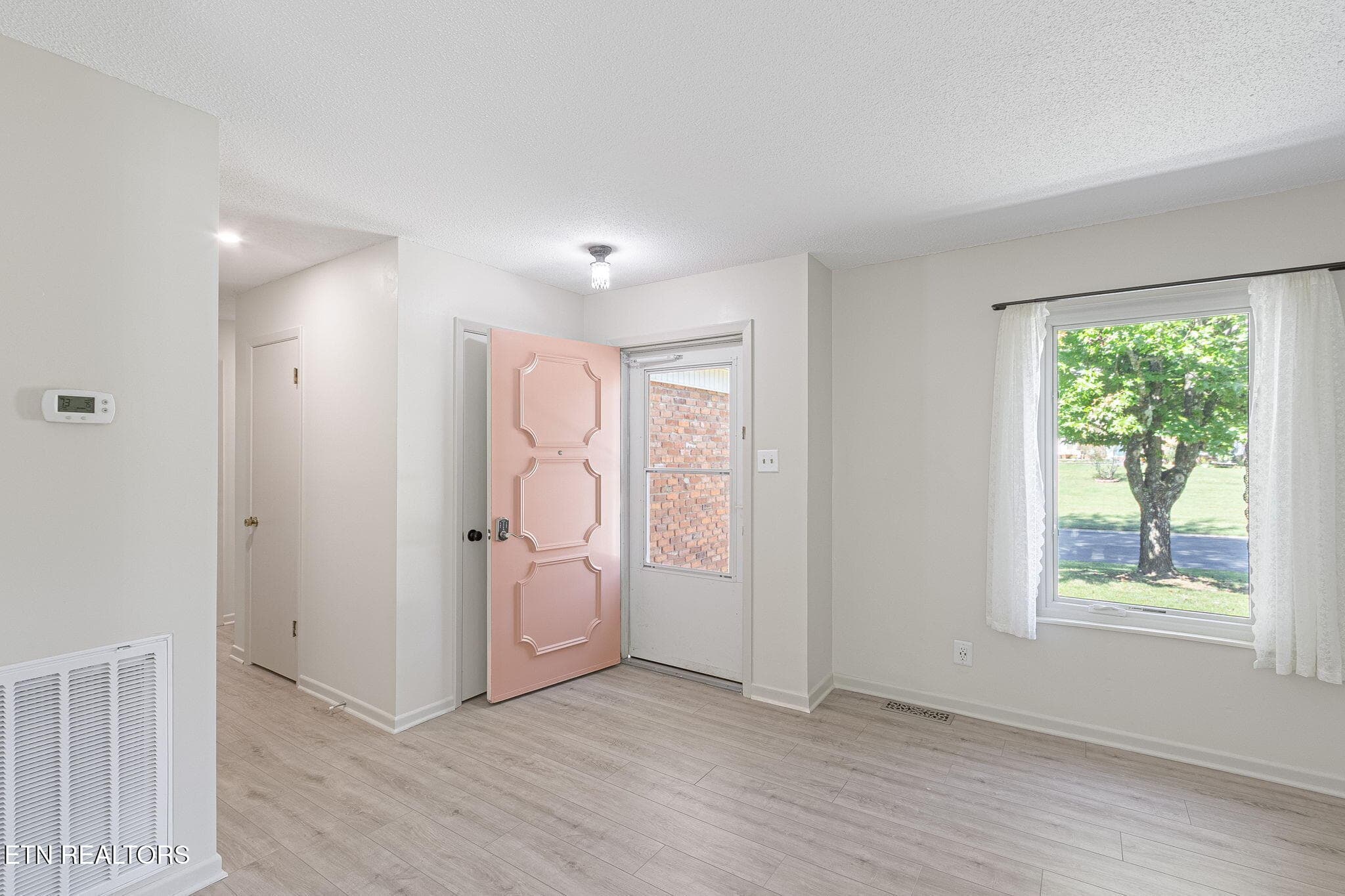 NEW WINDOWS - 11554 Midhurst Drive, Knoxville, TN 37934, Knoxville