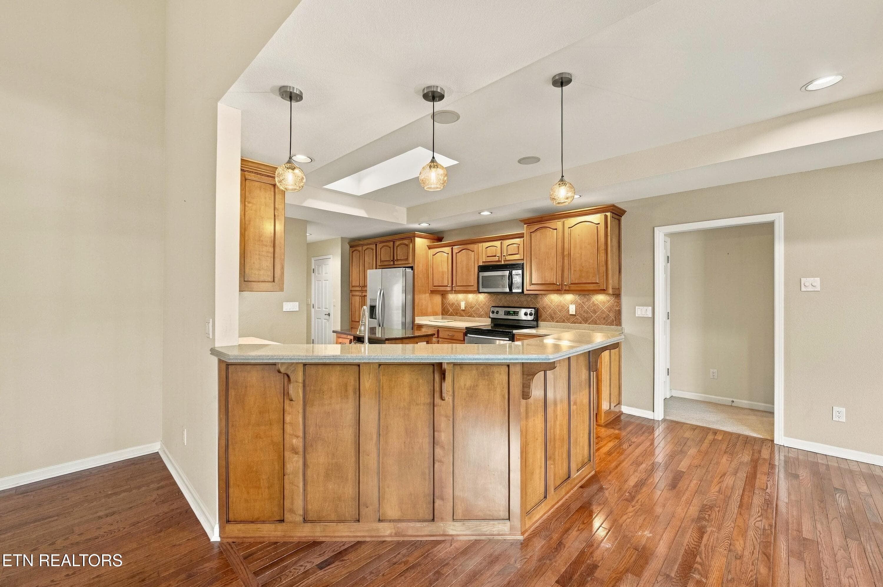 Kitchen Area - 106 Mariners Drive, Crossville, TN 38558