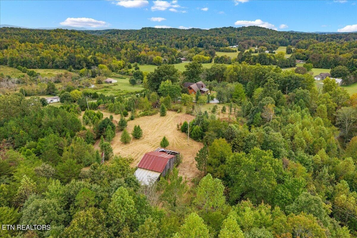 54-400 County Rd 50-53 - 400 County Road 50, Athens, TN 37303, Athens