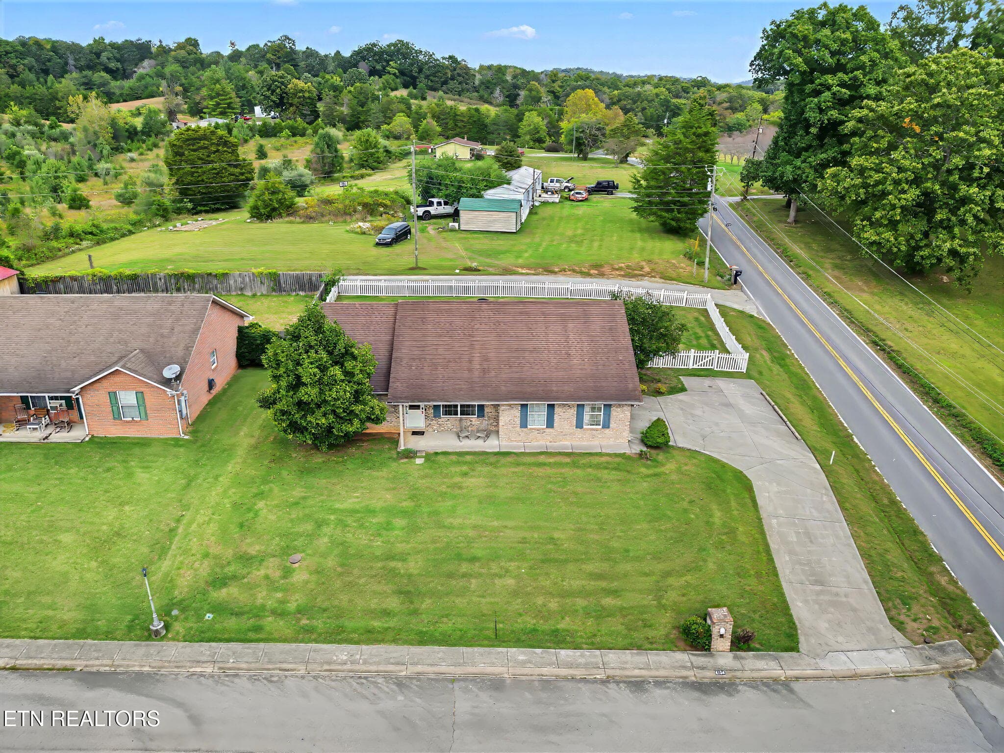 6-web-or-mls-DJI_0993-topaz - 4104 Briggs Loop, Kodak, TN 37764