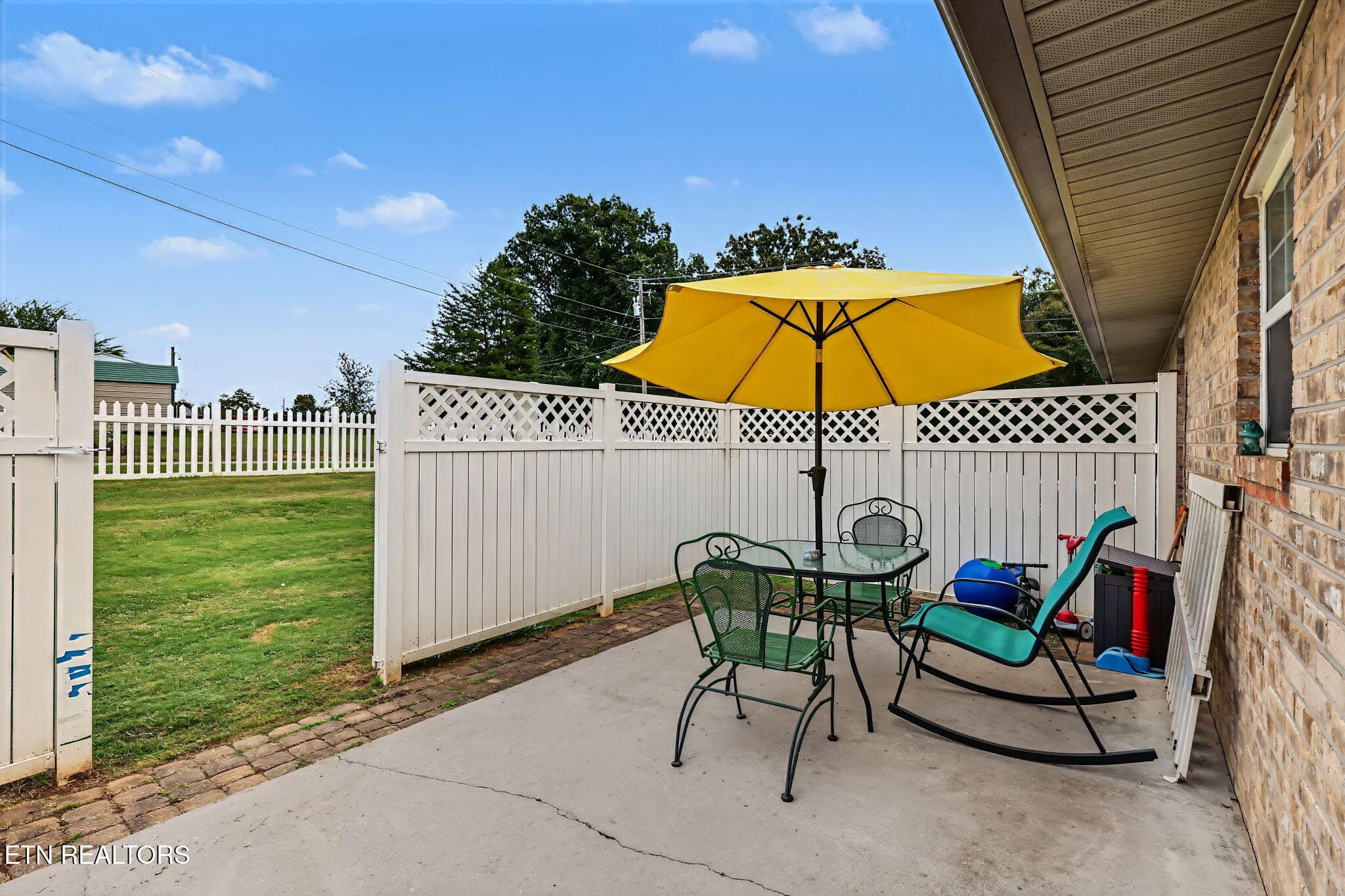 35-web-or-mls-3F1A9881-topaz - 4104 Briggs Loop, Kodak, TN 37764