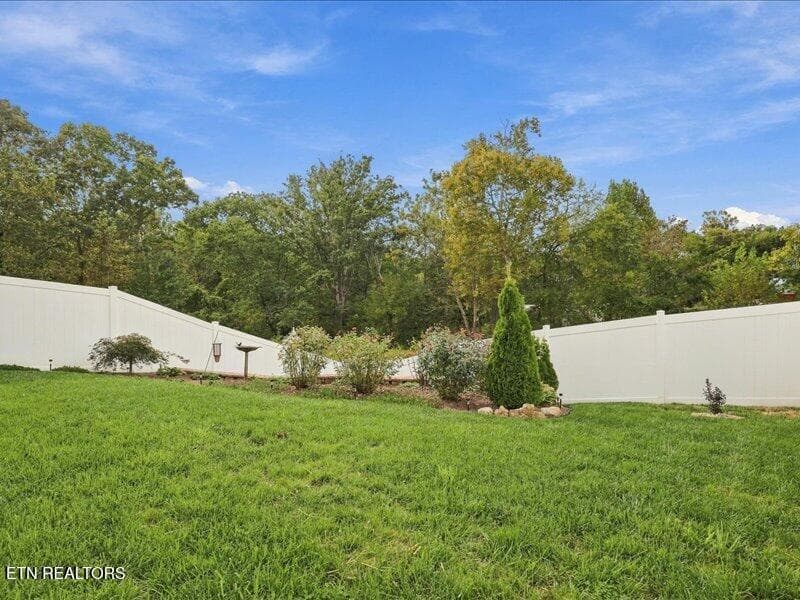 21-021_1I2A2361 - 307 Whiskey Barrel Way, Knoxville, TN 37912, Knoxville