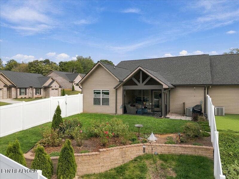 20-006_DJI_20261009161343_0402_D - 307 Whiskey Barrel Way, Knoxville, TN 37912, Knoxville
