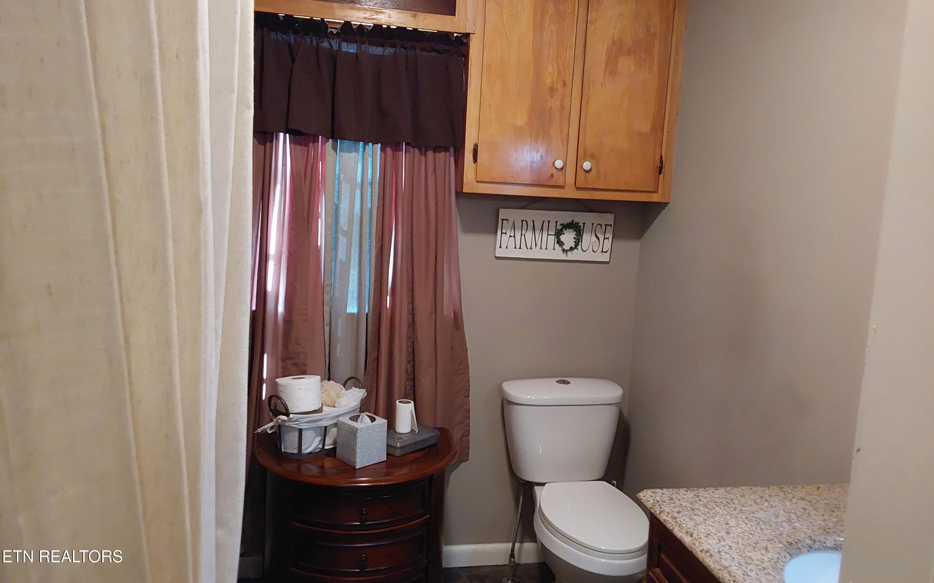 1000011104 - 105 County Road 856, Delano, TN 37325