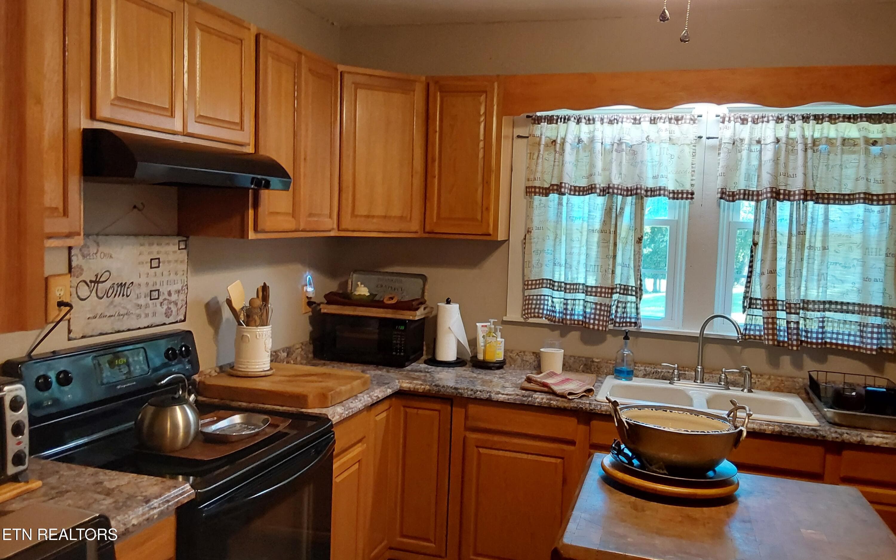 1000011106 - 105 County Road 856, Delano, TN 37325