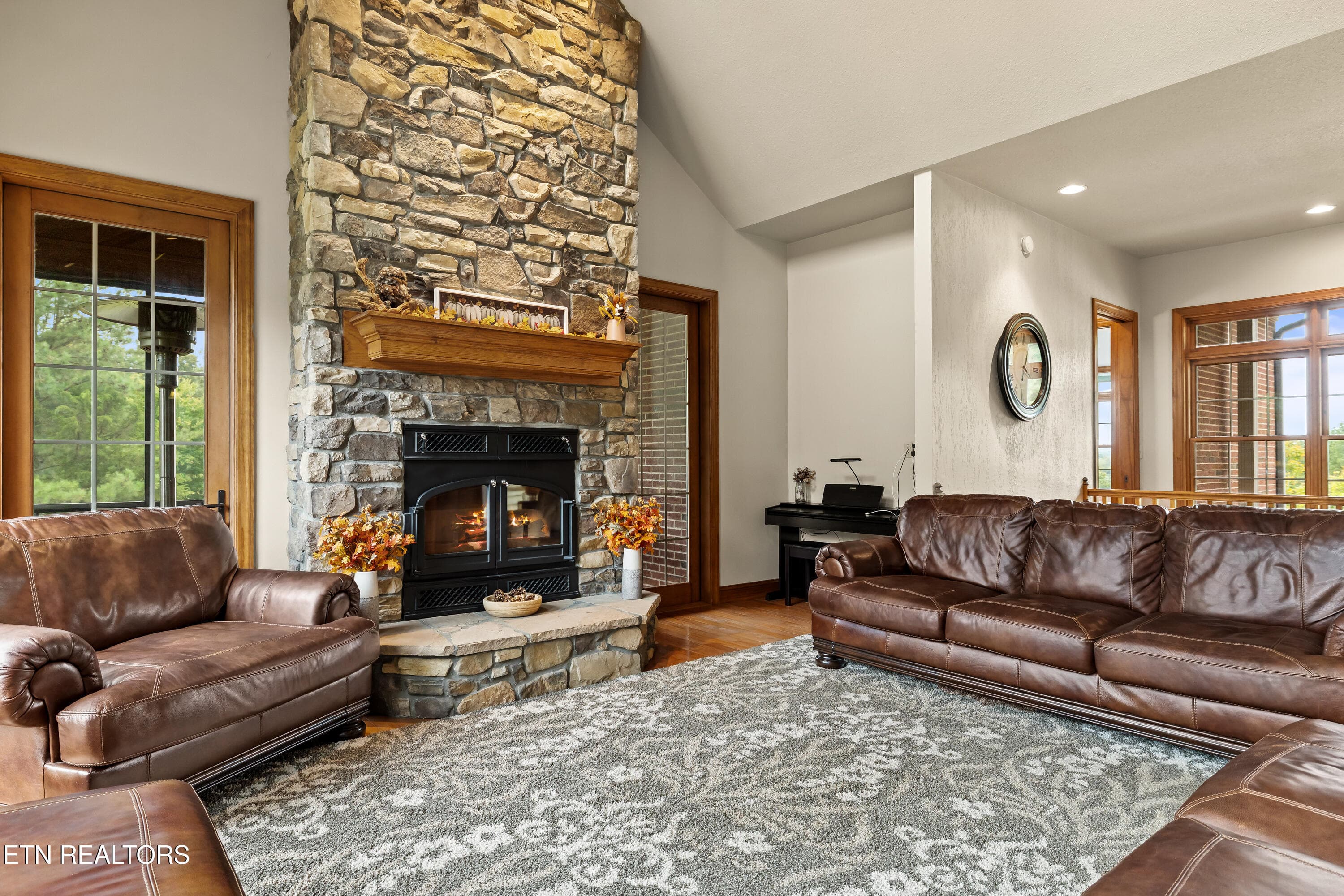 Family Room - 1410 Ward Rd, Loudon, TN 37774, Loudon