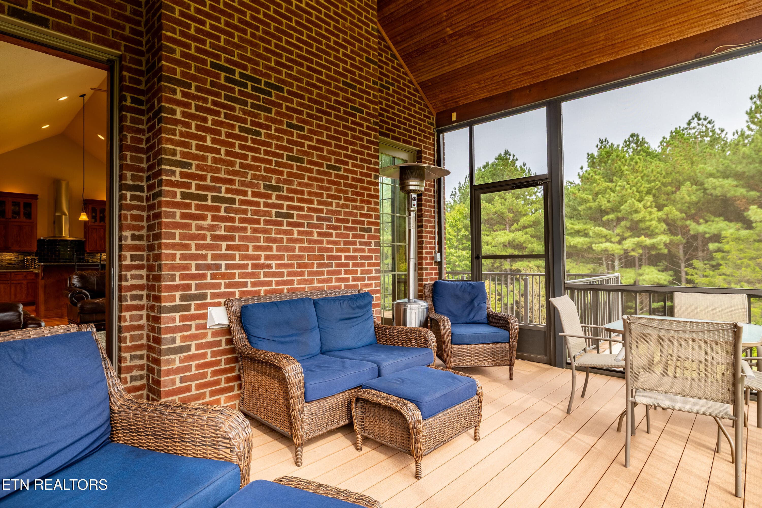 Screened Porch - 1410 Ward Rd, Loudon, TN 37774, Loudon